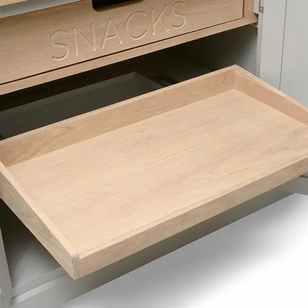 CHESTER DOVE GREY
Quad Larder Quality Furniture Clearance Ltd