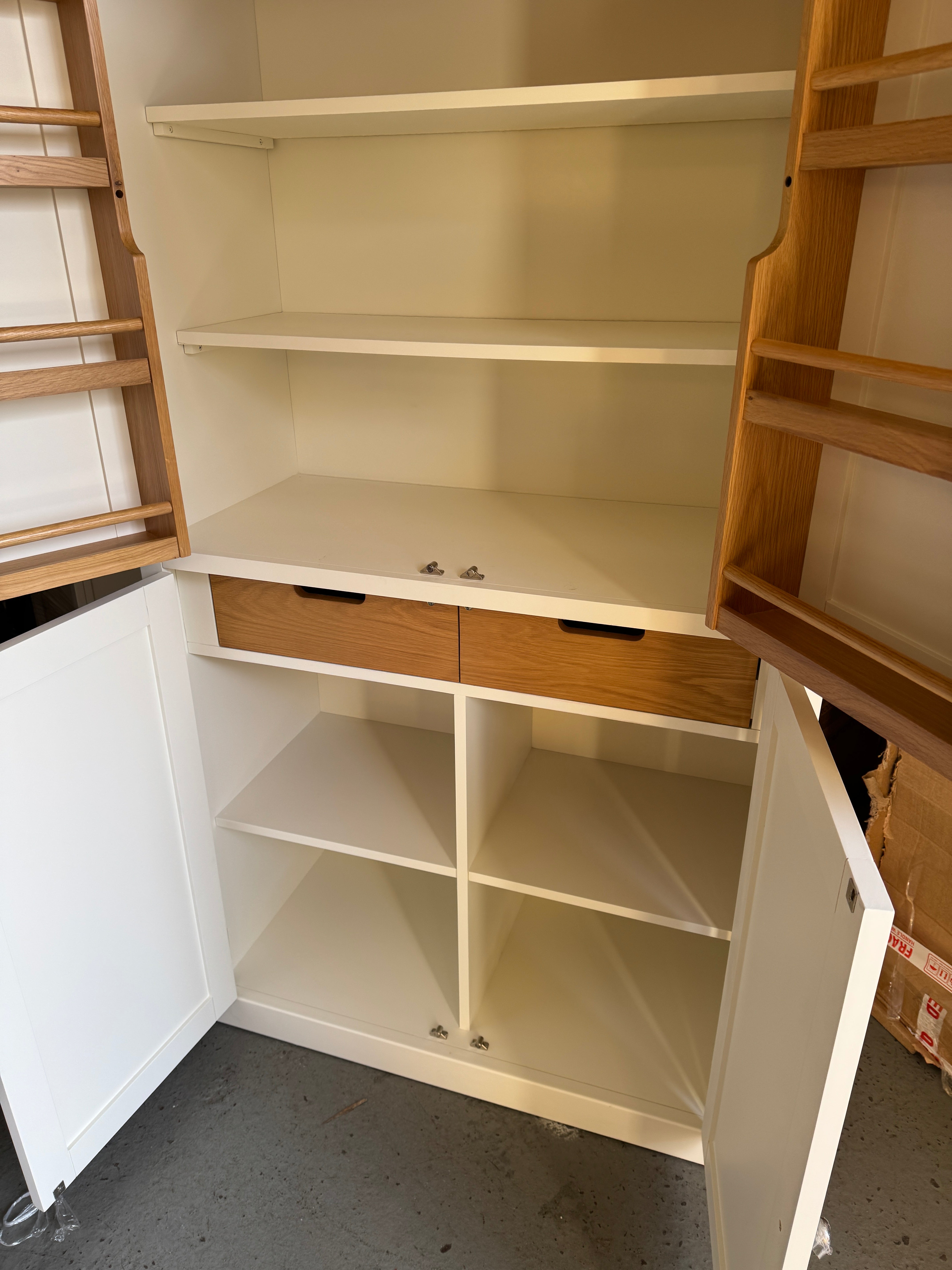 SIMPLY COTSWOLD CLASSIC CREAM Double Larder furniture delivered