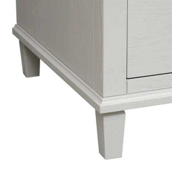 CHARLBURY MINERAL GREY
Triple Wardrobe Quality Furniture Clearance Ltd