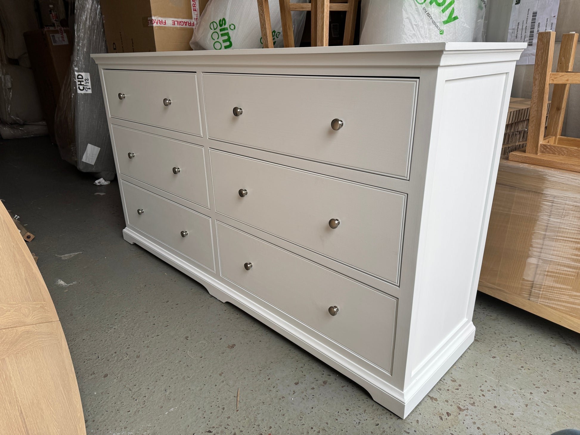 FAIRFORD SOFT WHITE
6 Drawer Large Chest Quality Furniture Clearance Ltd
