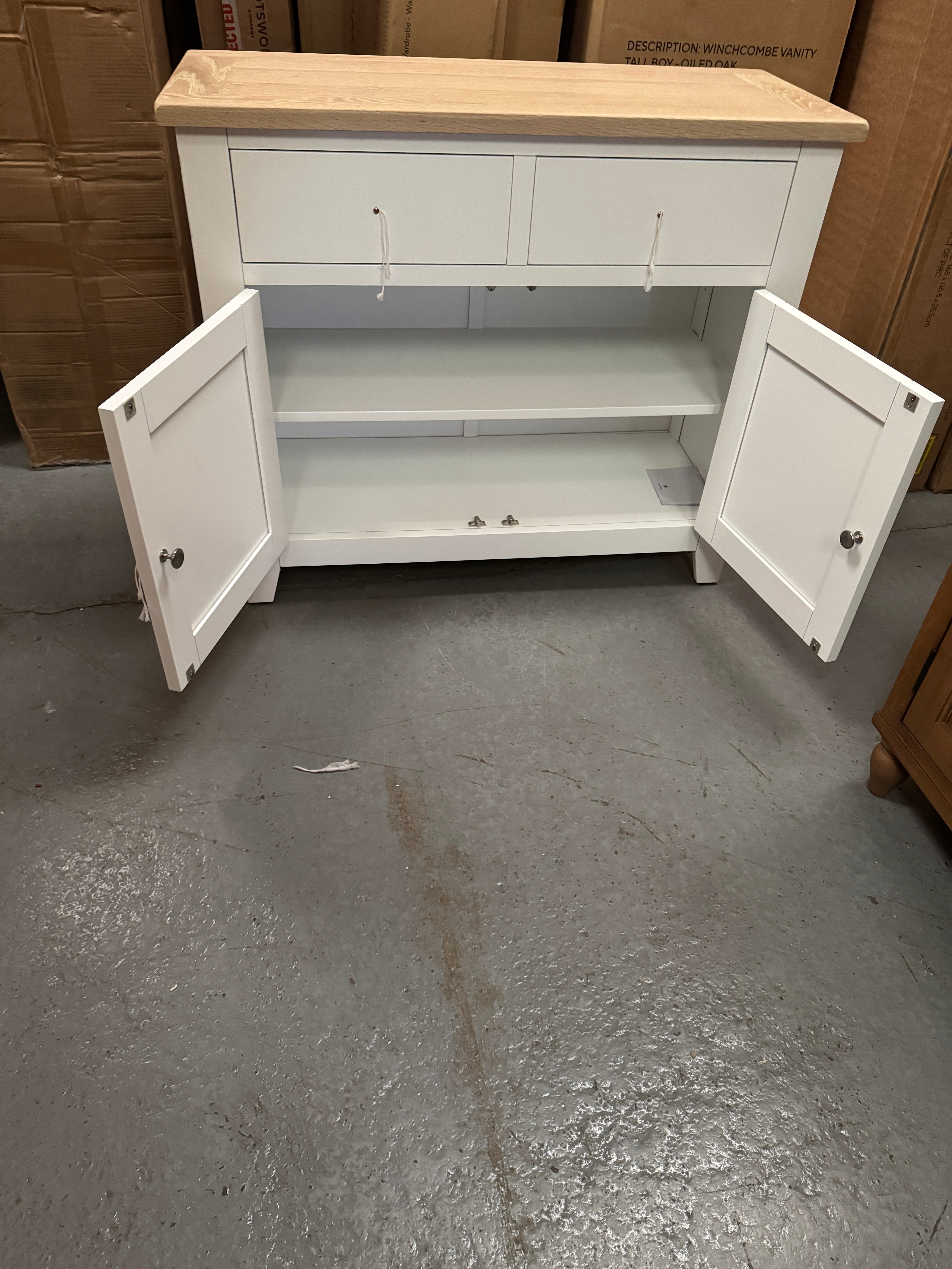 CHESTER PURE WHITE
Small Sideboard Quality Furniture Clearance Ltd