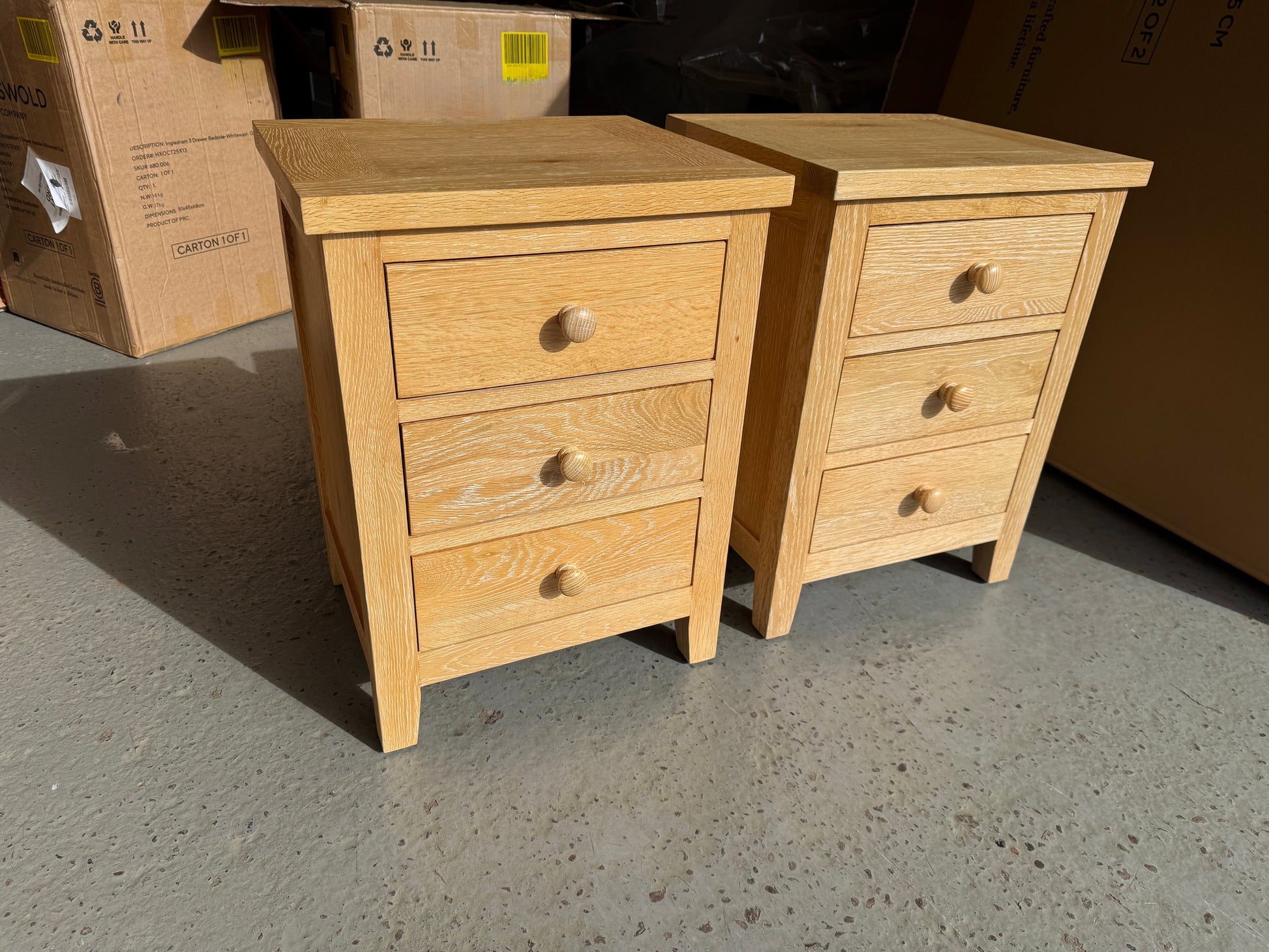 INGLESHAM WHITEWASH OAK
3 Drawer Bedside Table - set of 2 Quality Furniture Clearance Ltd