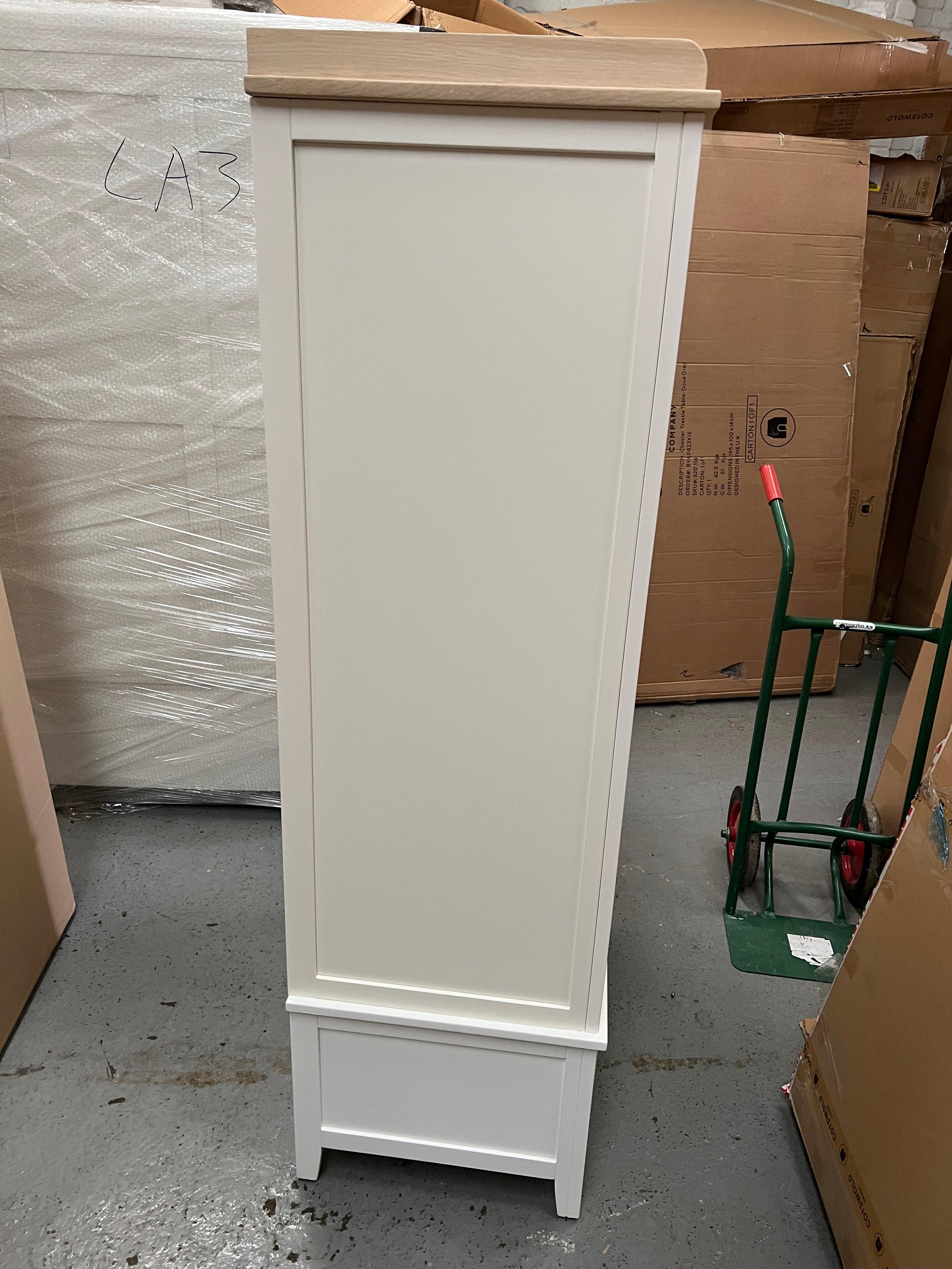 CHESTER PURE WHITE
Open Petite Wardrobe Quality Furniture Clearance Ltd