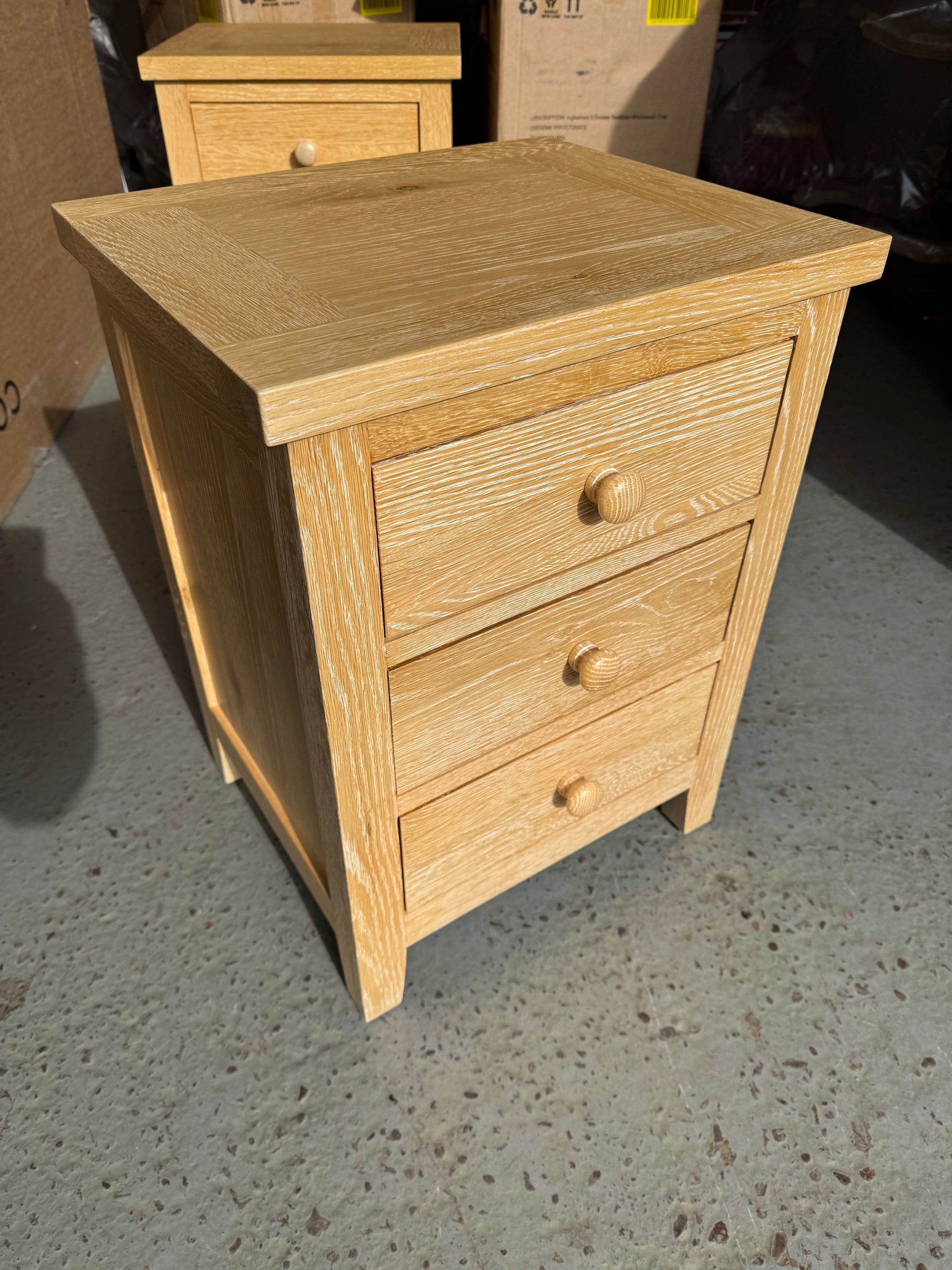 INGLESHAM WHITEWASH OAK
3 Drawer Bedside Table - set of 2 Quality Furniture Clearance Ltd