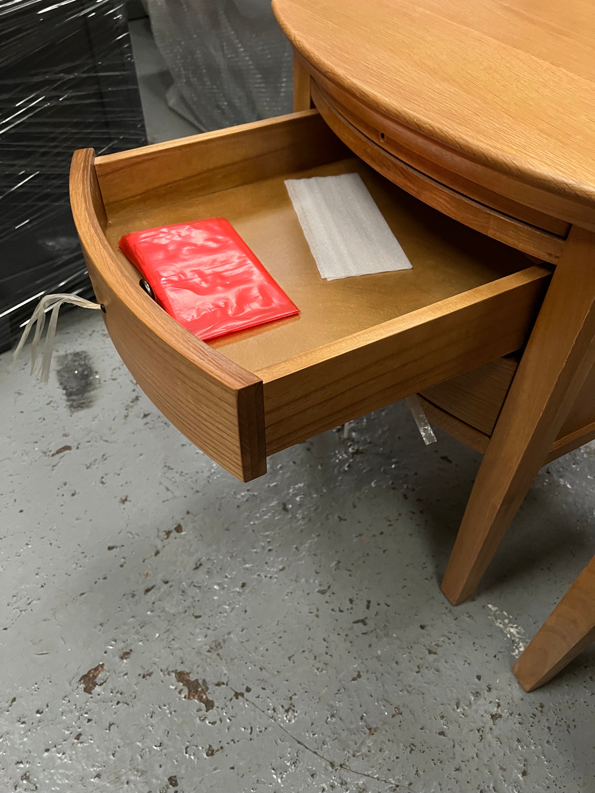 Set of 2 Winchcombe Oiled Oak 2 Drawer Bedside Table - Quality Furniture Clearance Ltd