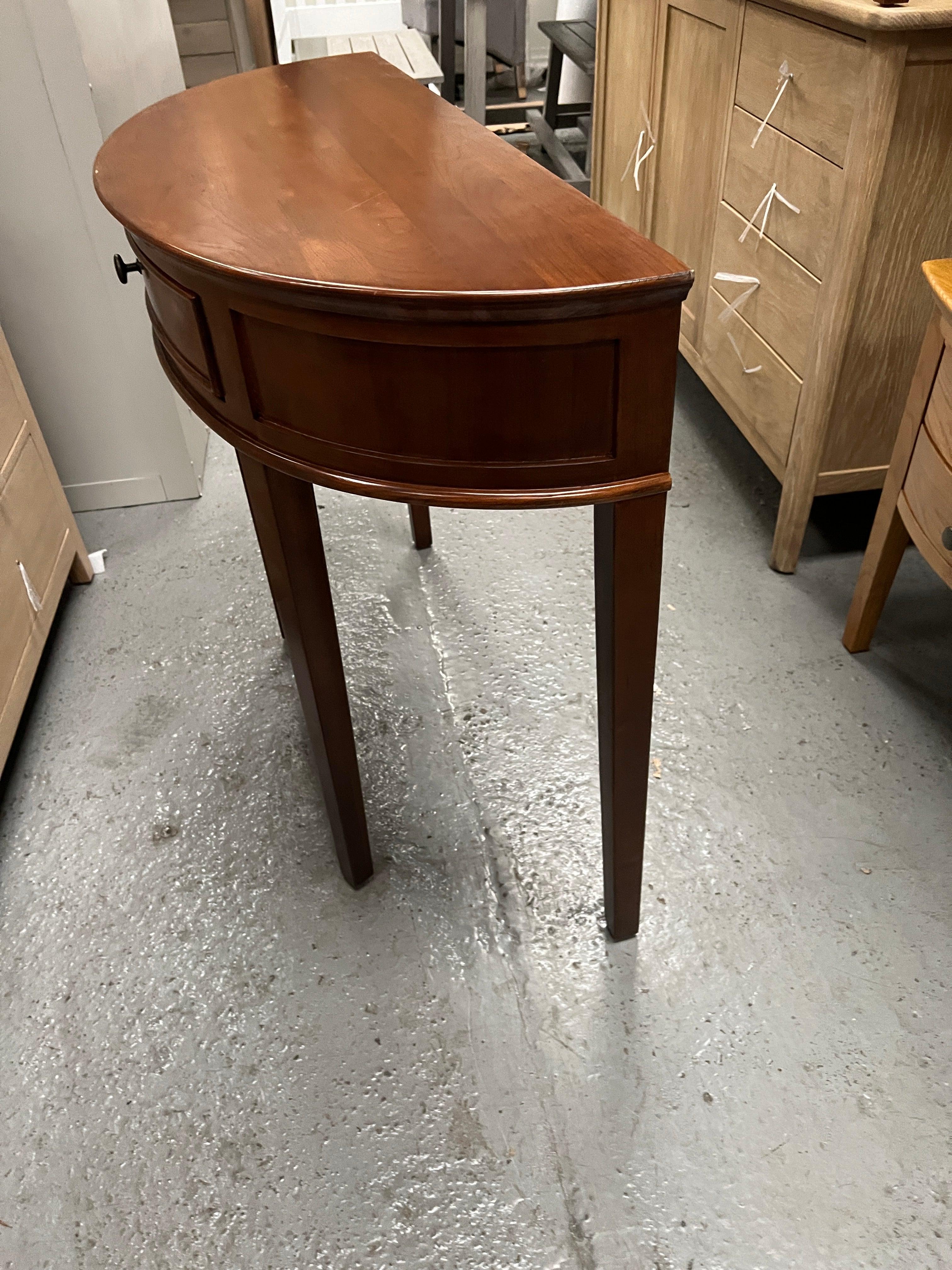 KINGHAM CHERRY
Demi Lune Console Quality Furniture Clearance Ltd