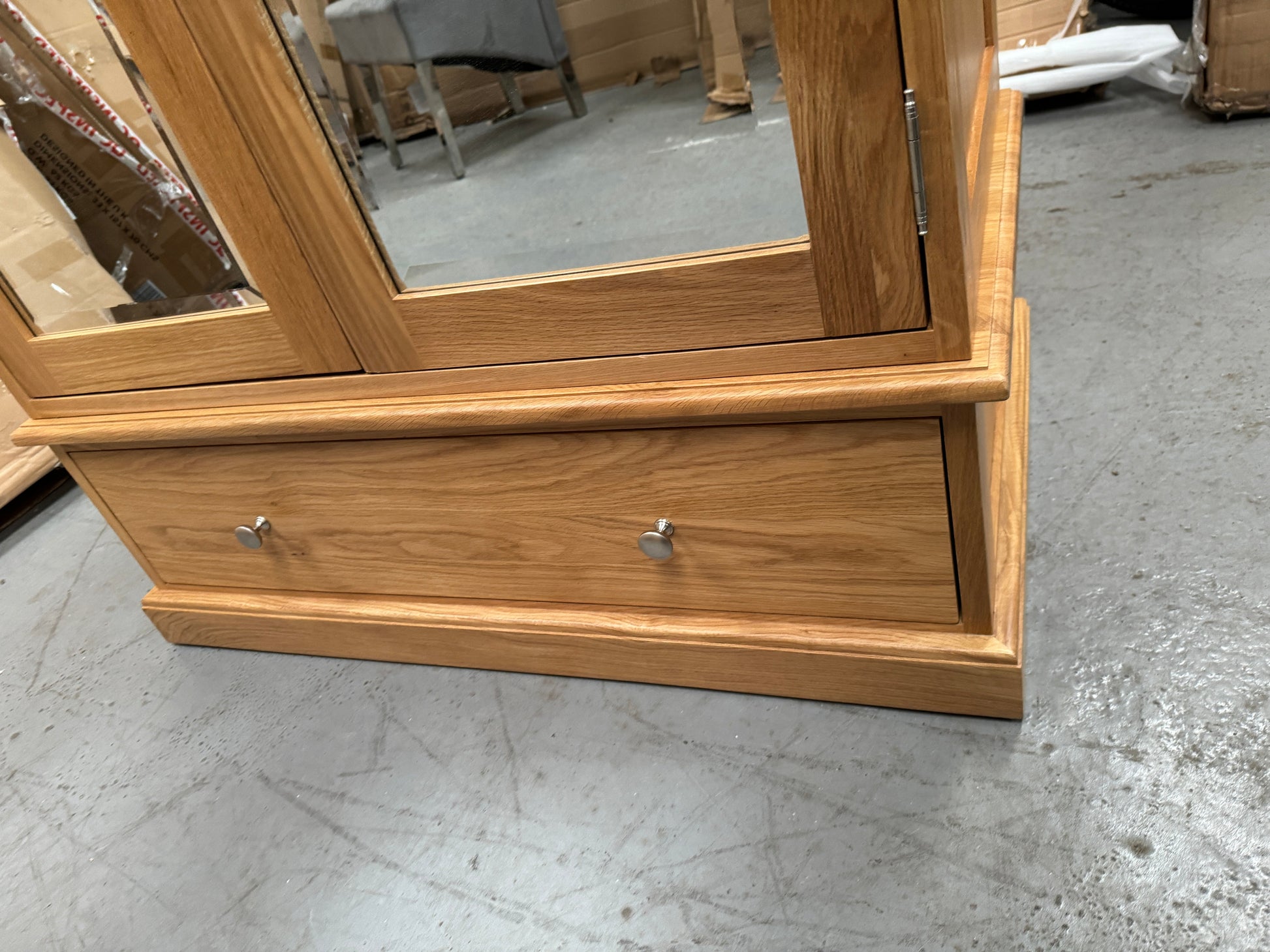 Appleby Light Oak Double Wardrobe with Mirrors Wardrobe. furniture delivered