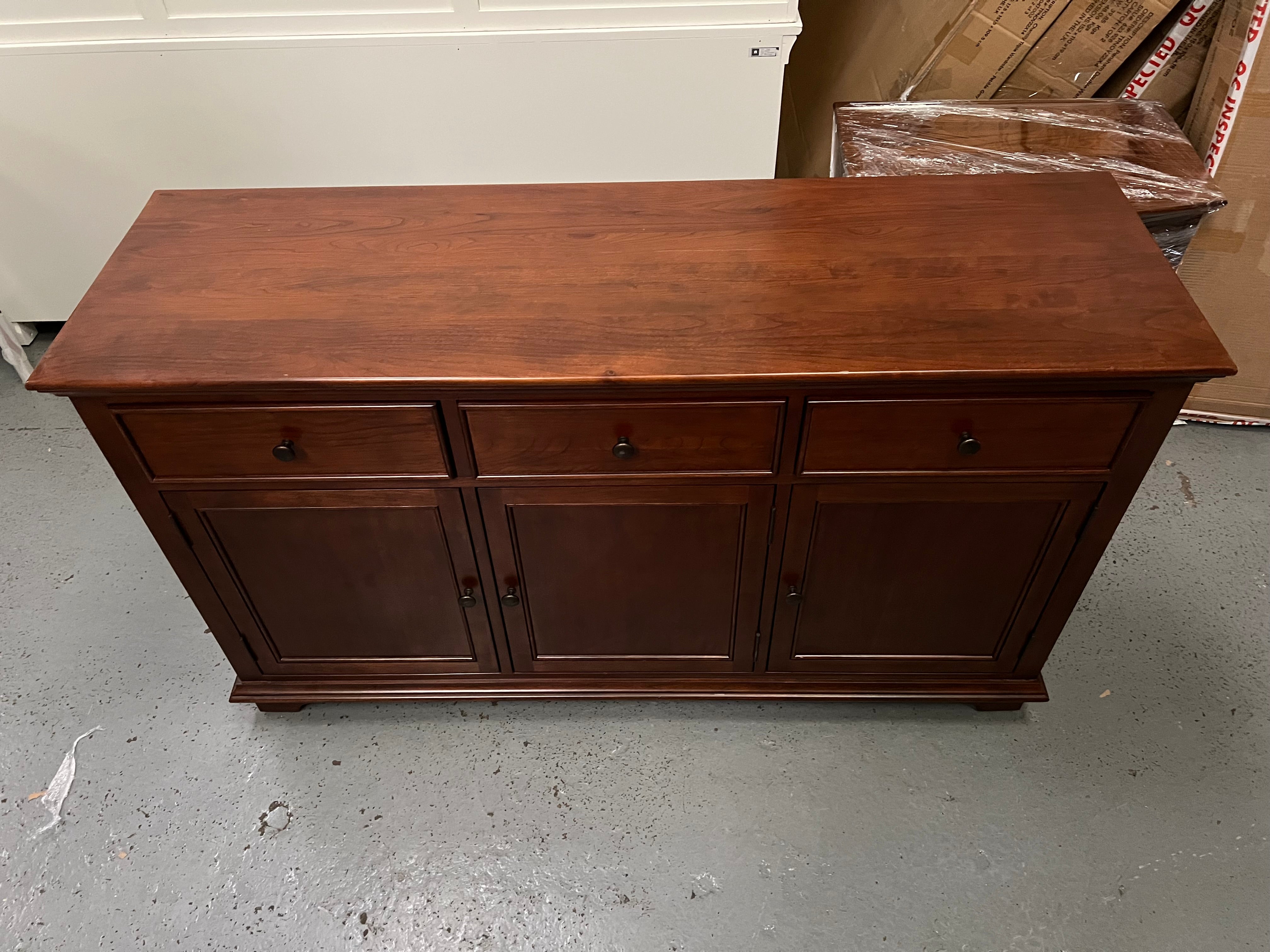 KINGHAM CHERRY
3 Door Sideboard Quality Furniture Clearance Ltd