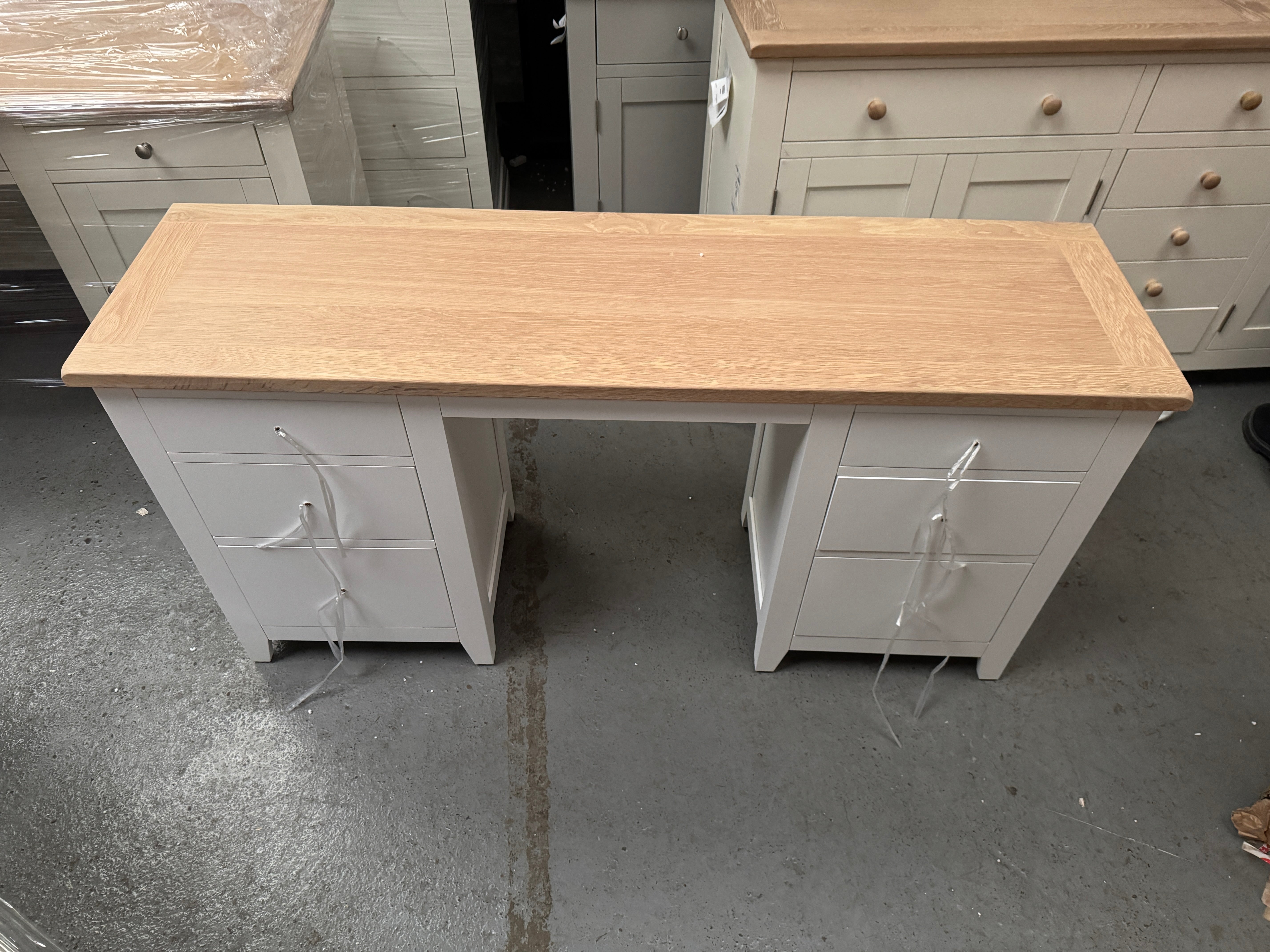 CHESTER PURE WHITE Dressing Table Quality Furniture Clearance Ltd