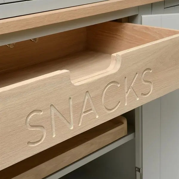 CHESTER DOVE GREY
Quad Larder Quality Furniture Clearance Ltd