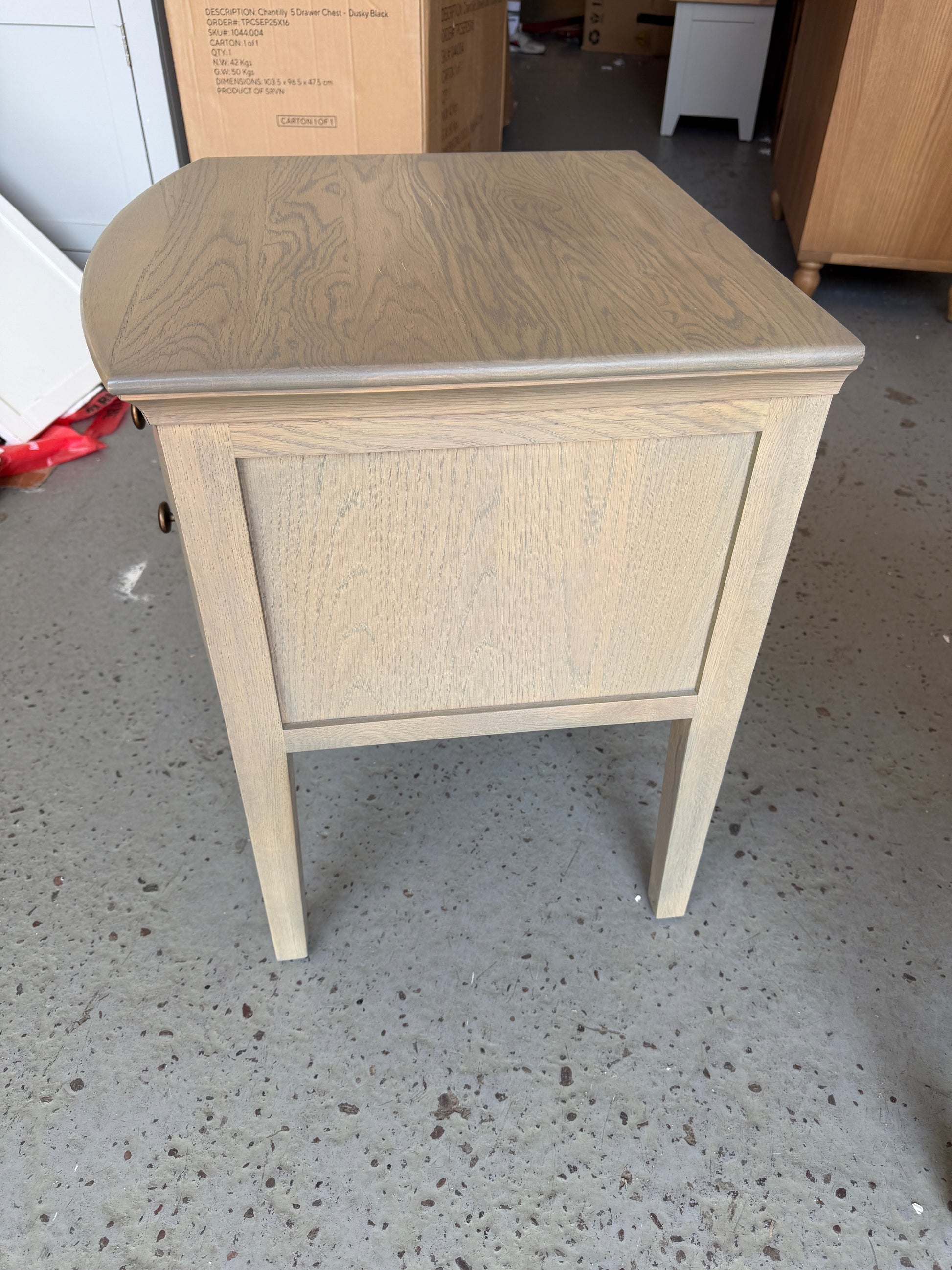 Set of 2 WINCHCOMBE SMOKED OAK 2 Drawer Bedside Tables Quality Furniture Clearance Ltd