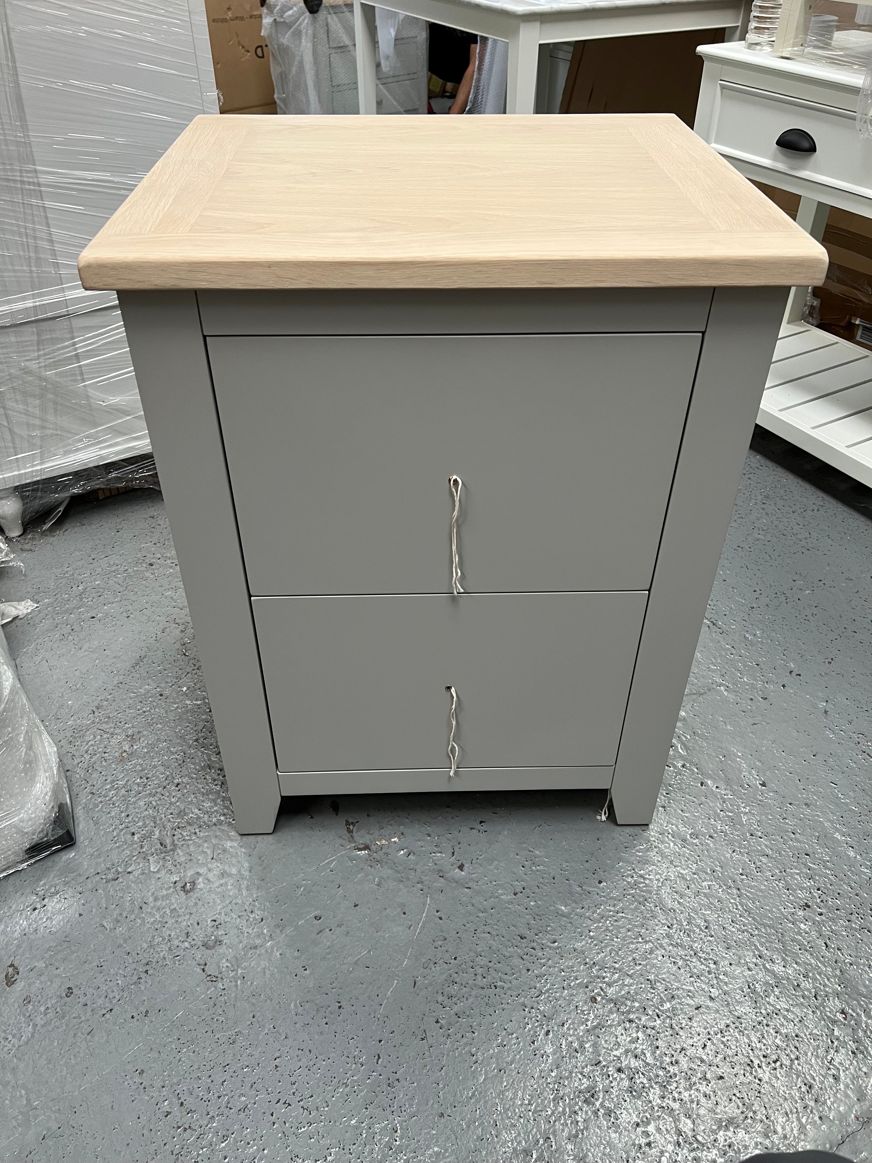 CHESTER DOVE GREY
2 Drawer Filing Cabinet Quality Furniture Clearance Ltd