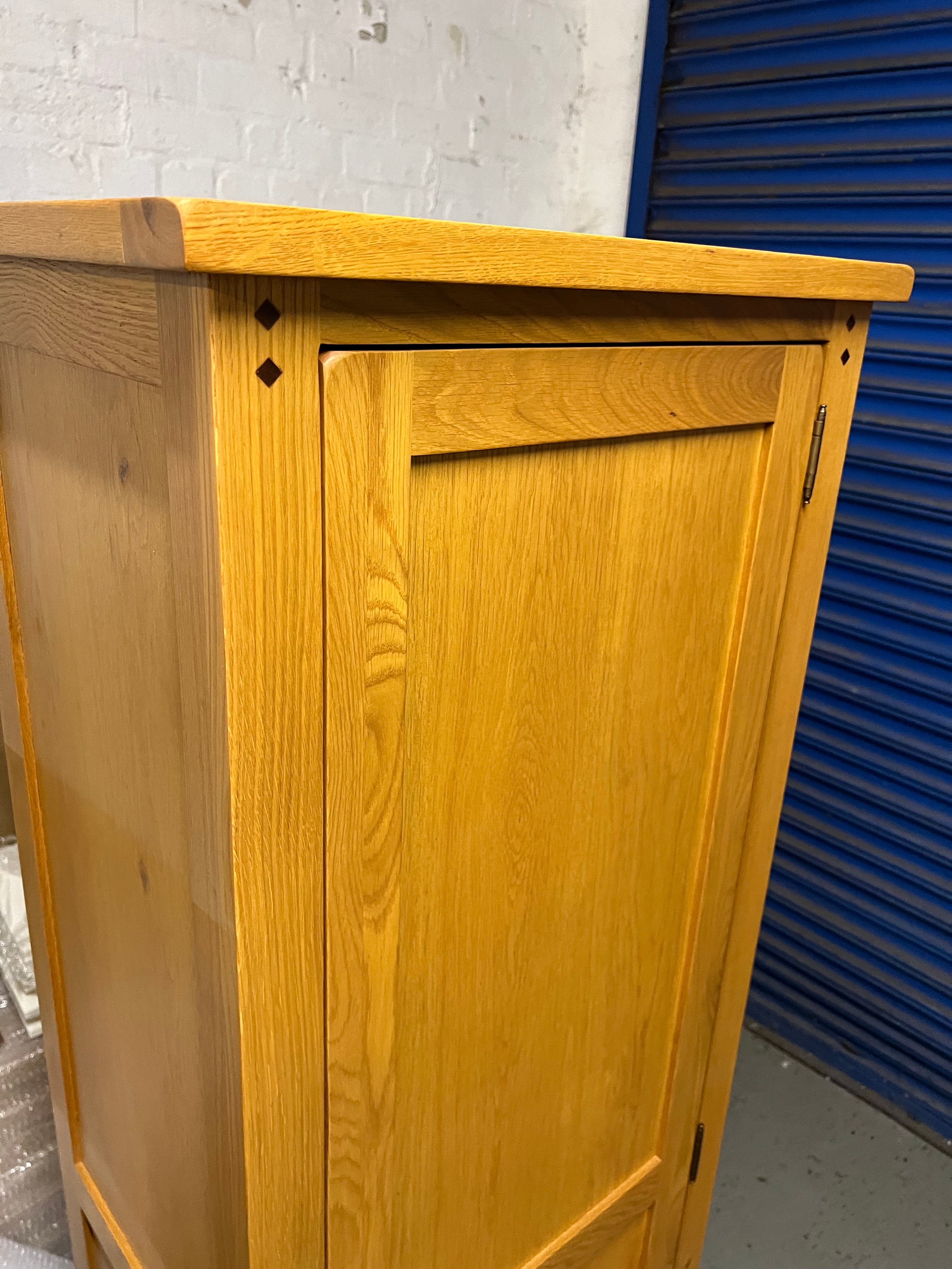 Oak Shaker Cupboard furniture delivered