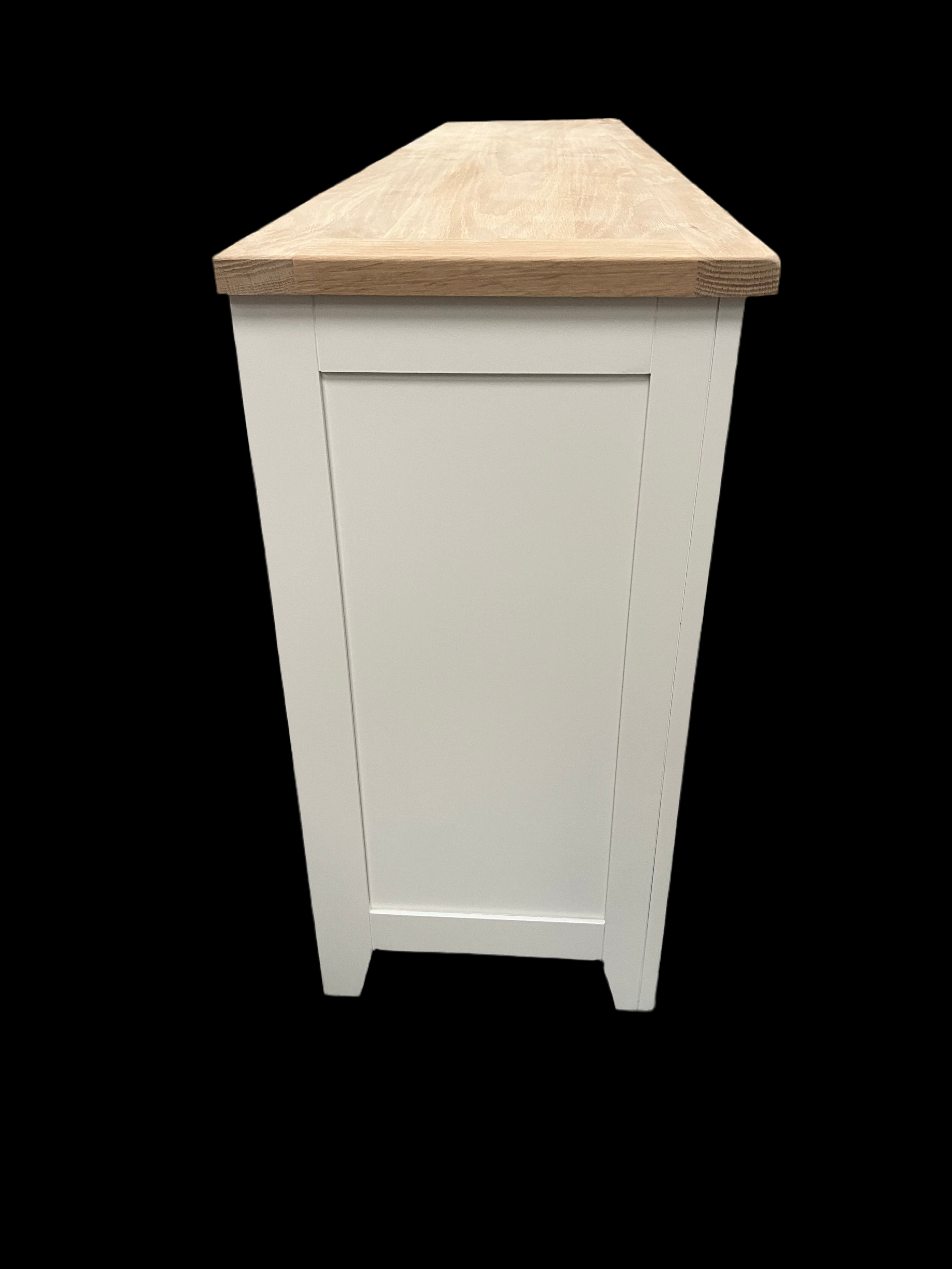 CHESTER PURE WHITE
Extra Large Sideboard Quality Furniture Clearance Ltd
