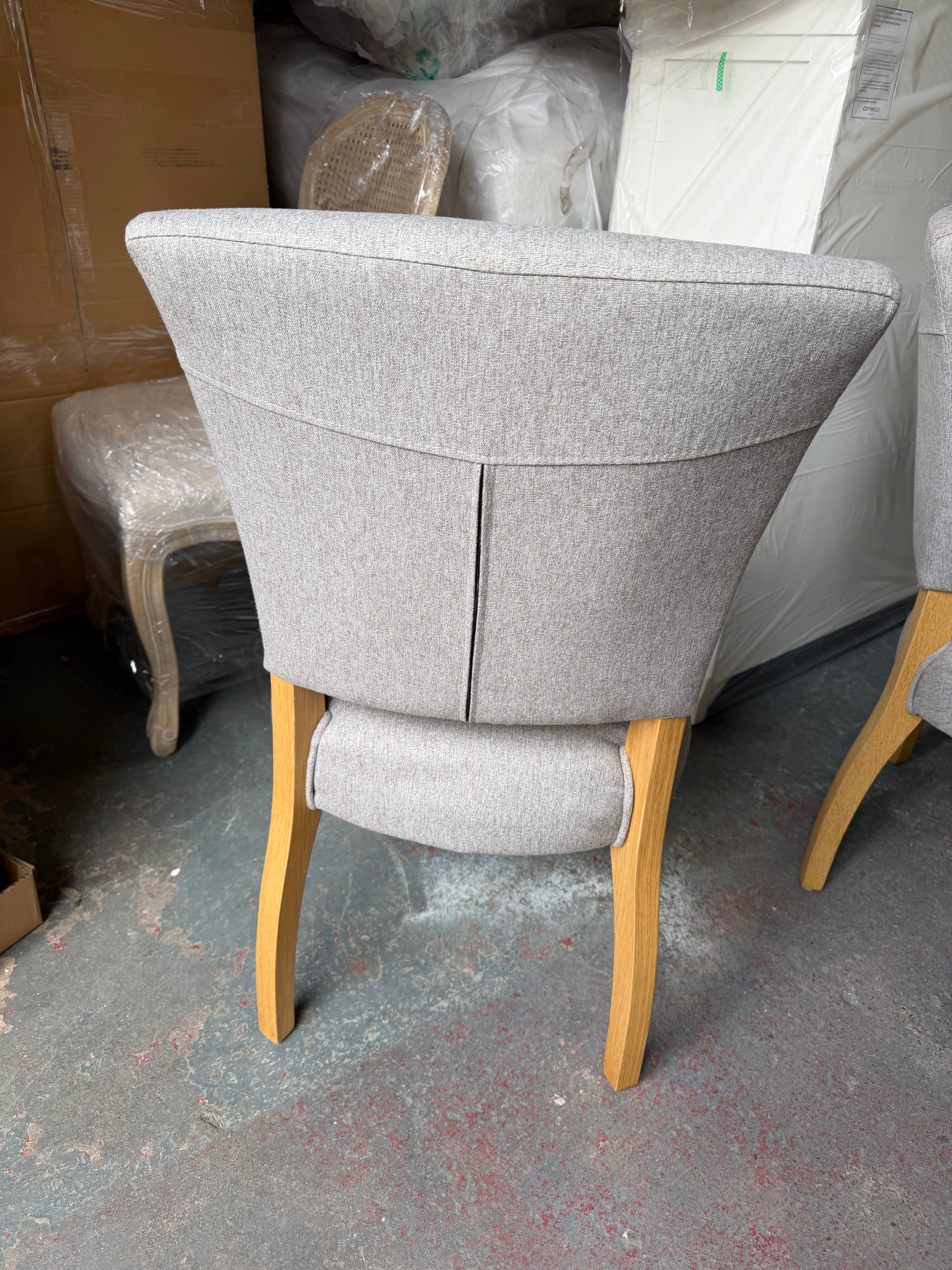 BLUEBELL
Upholstered Dining Chair Grey Quality Furniture Clearance Ltd