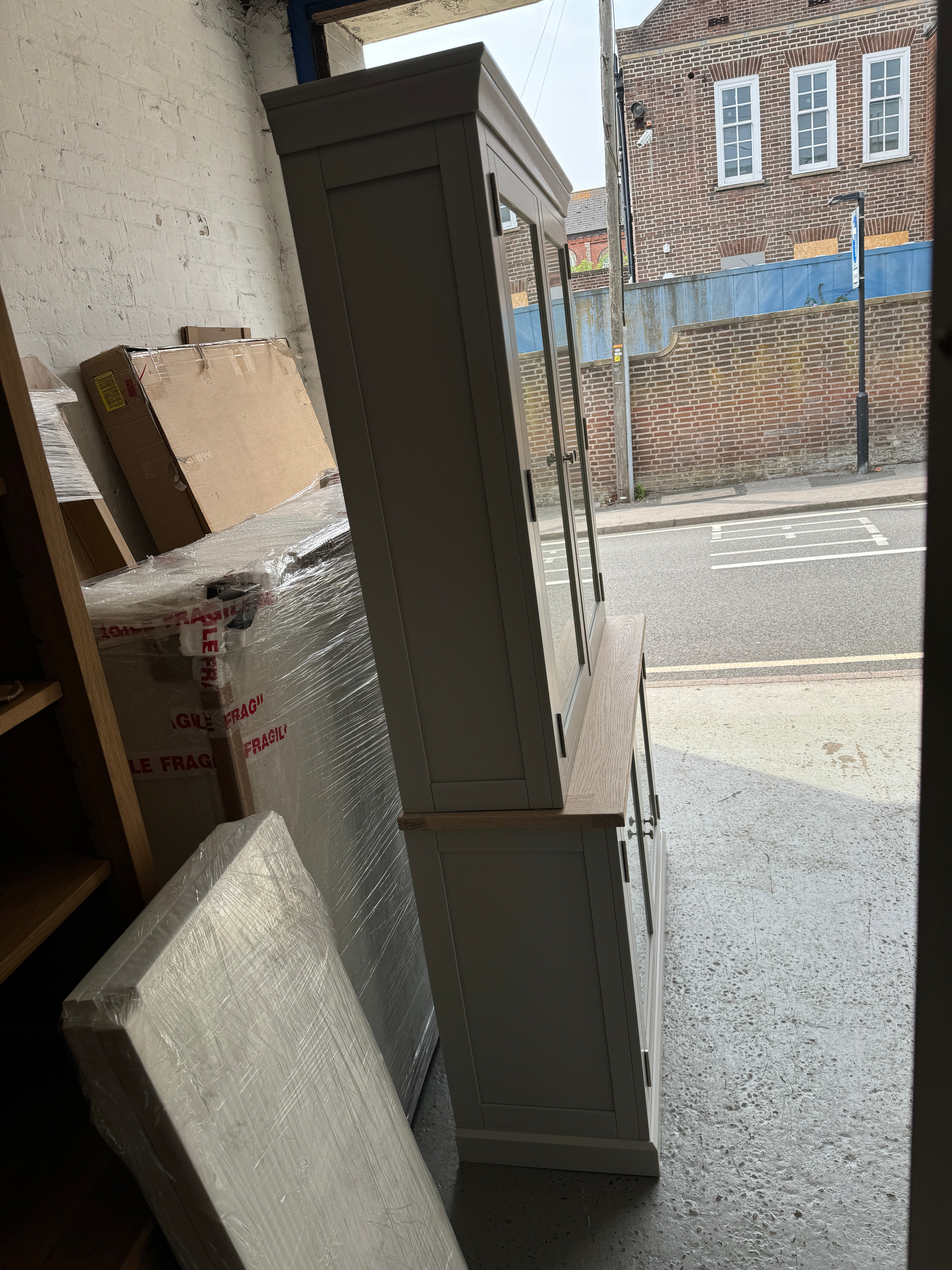 CHESTER DOVE GREY
Large Glazed Dresser Quality Furniture Clearance Ltd