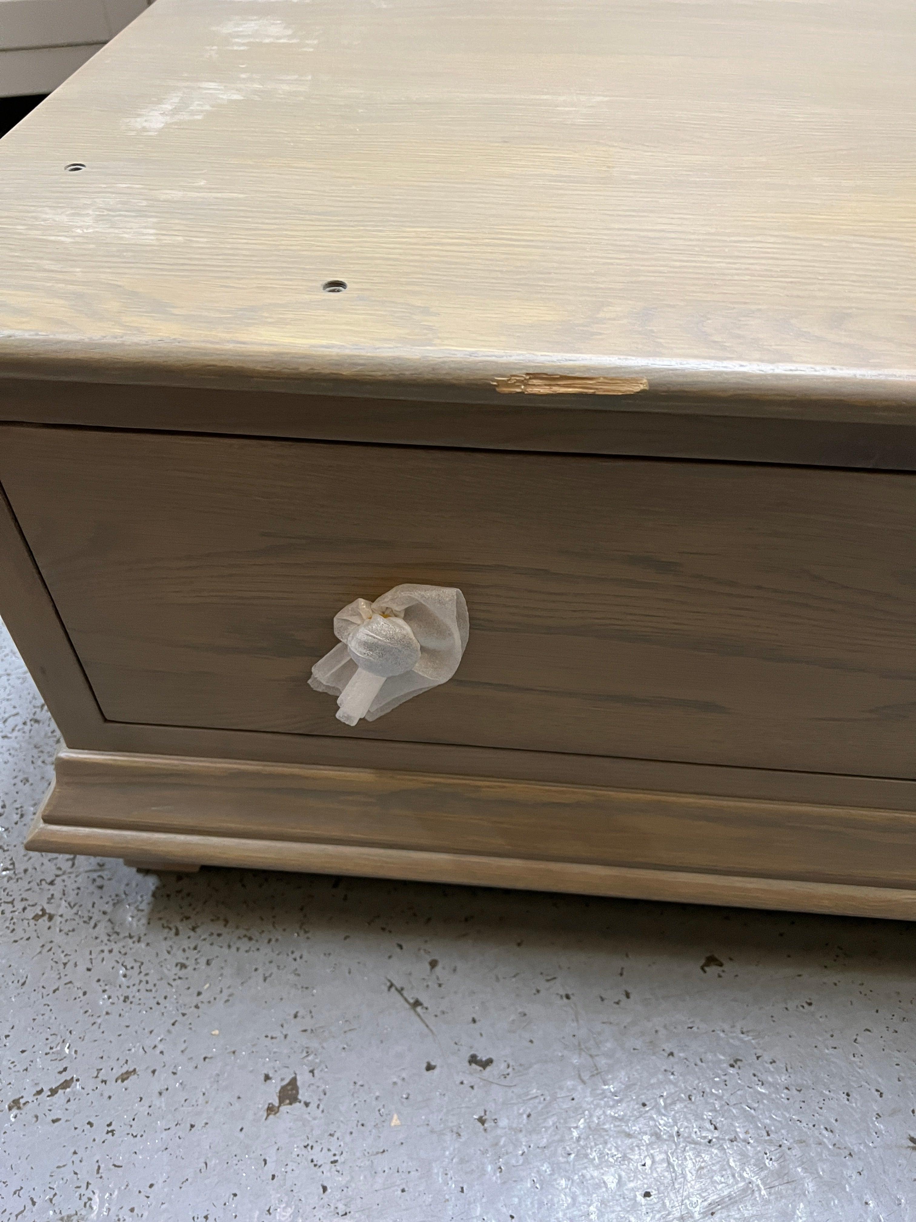 WINCHCOMBE SMOKED OAK Triple Wardrobe Quality Furniture Clearance Ltd