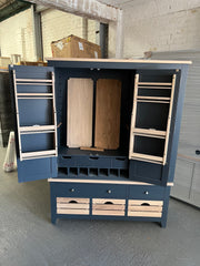 CHESTER CHARCOAL
Triple Larder Quality Furniture Clearance Ltd