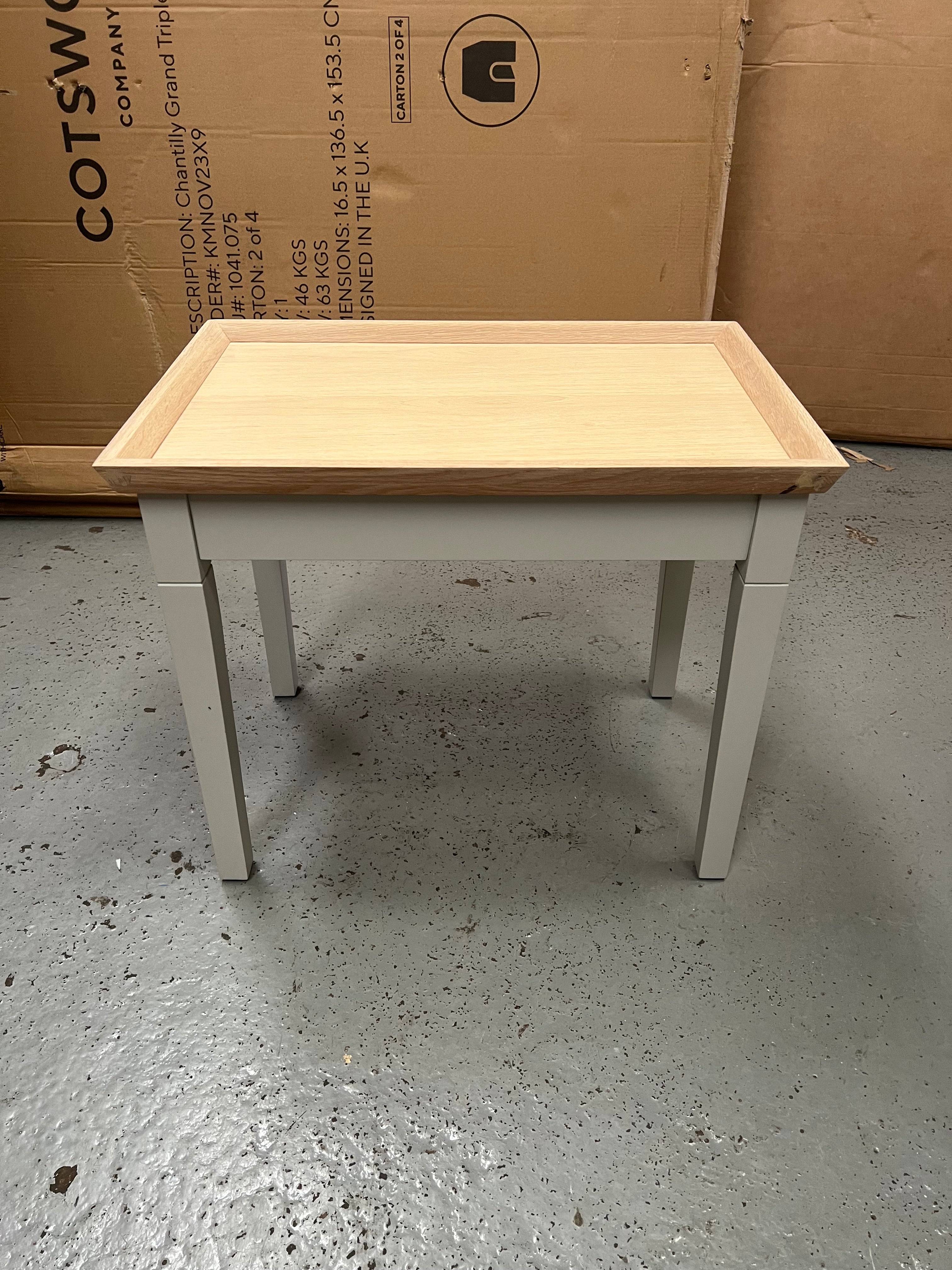 CHESTER DOVE GREY
Sofa Table Quality Furniture Clearance Ltd