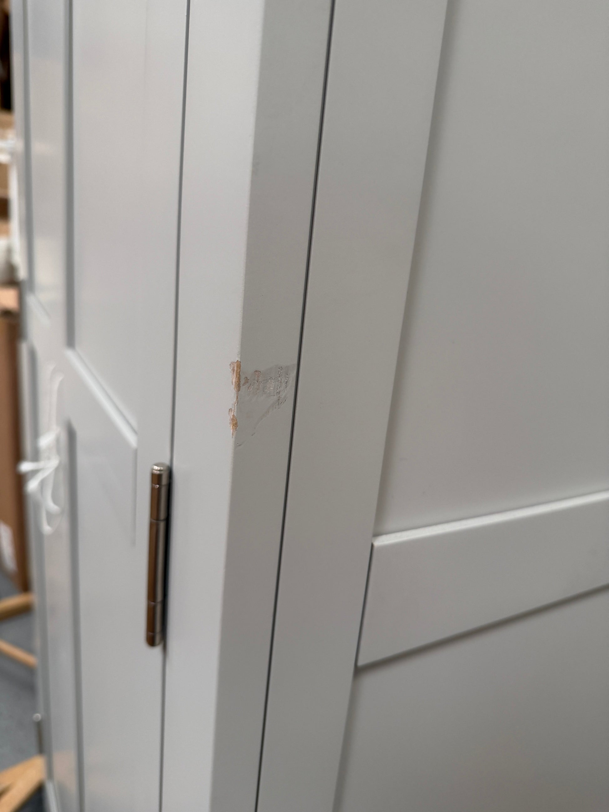 CHESTER DOVE GREY
Utility Cupboard Quality Furniture Clearance Ltd