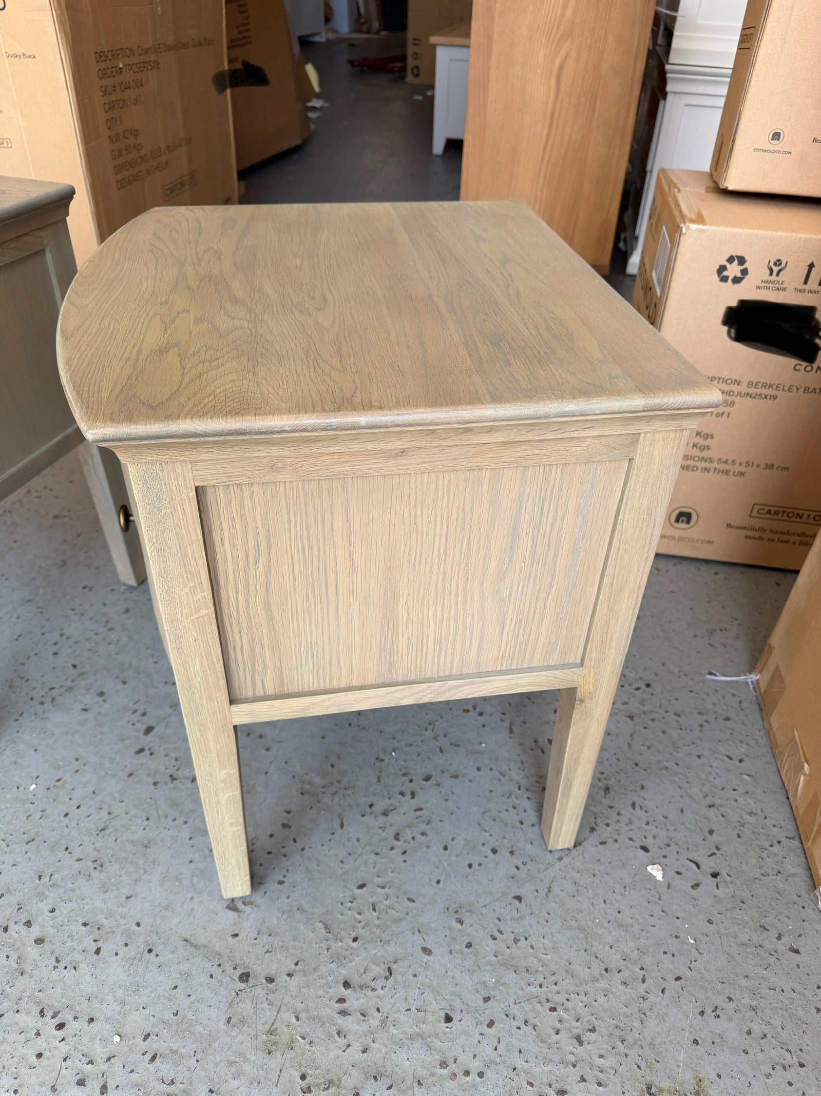 Set of 2 WINCHCOMBE SMOKED OAK 2 Drawer Bedside Tables Quality Furniture Clearance Ltd