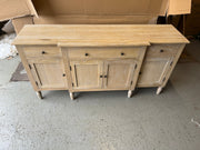 CAMILLE LIMEWASH OAK
Extra Large Sideboard Quality Furniture Clearance Ltd