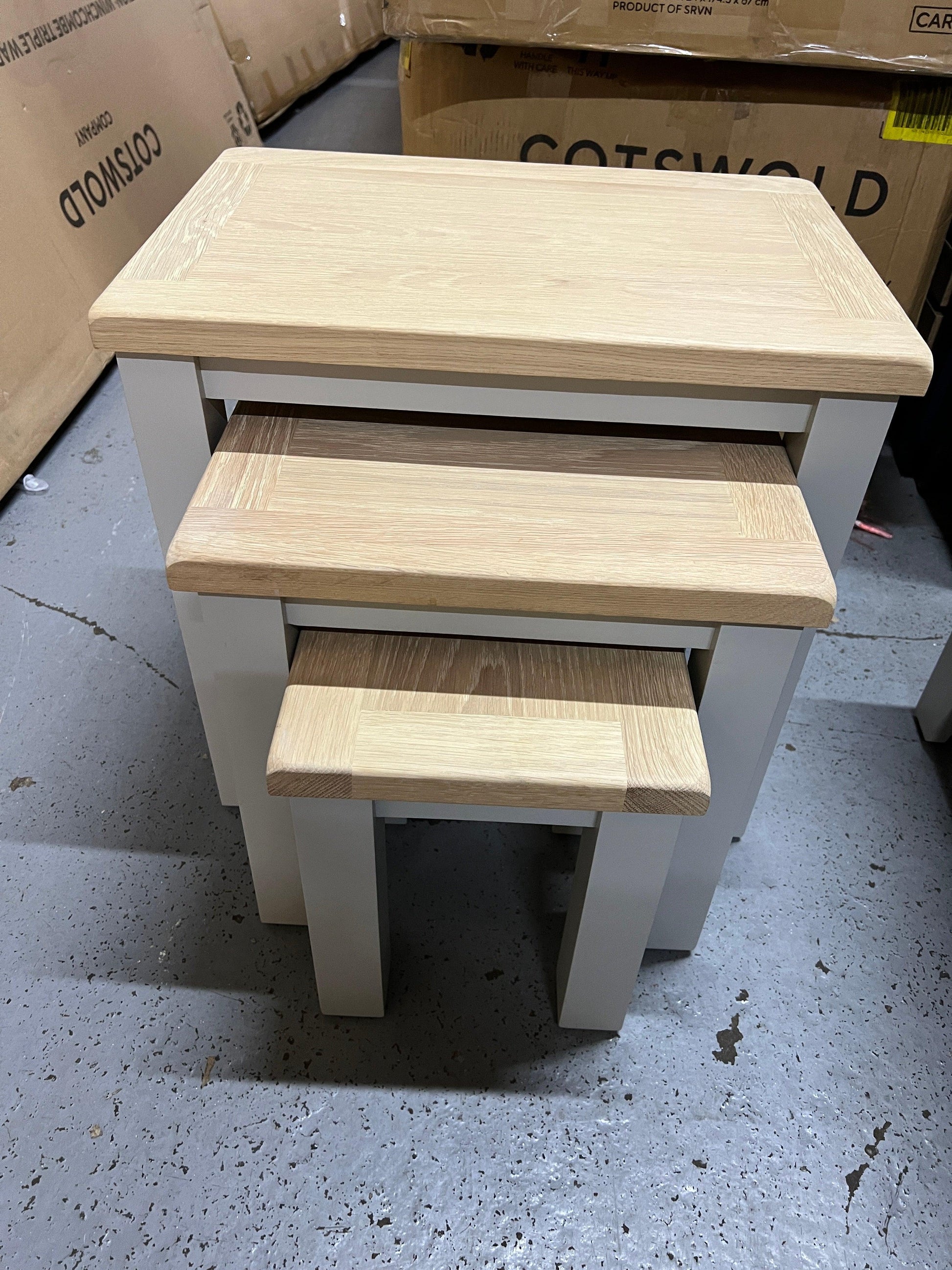 CHESTER DOVE GREY
Nest of Tables Quality Furniture Clearance Ltd