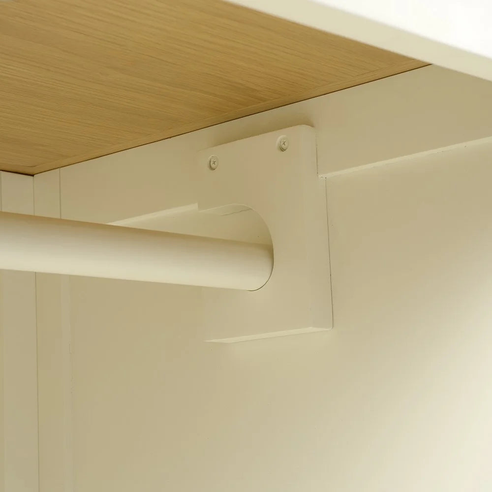 SIMPLY COTSWOLD CLASSIC CREAM
Double Wardrobe Quality Furniture Clearance Ltd