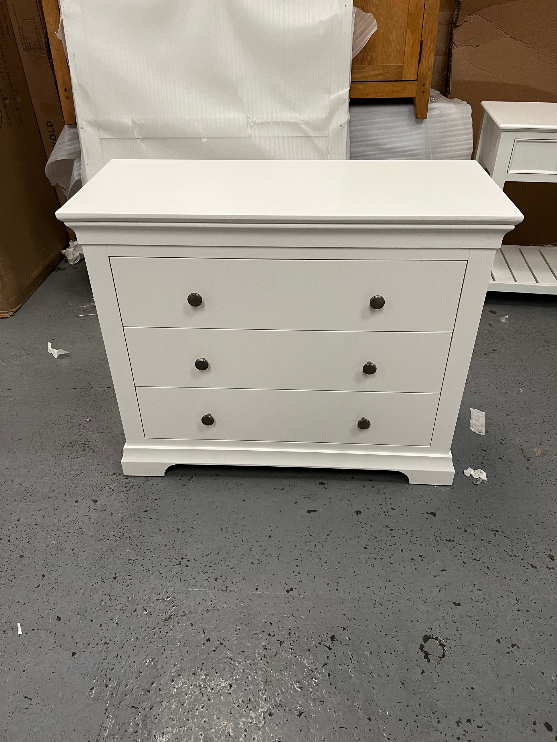 Fairford Soft White 3 Drawer Chest Quality Furniture Clearance Ltd