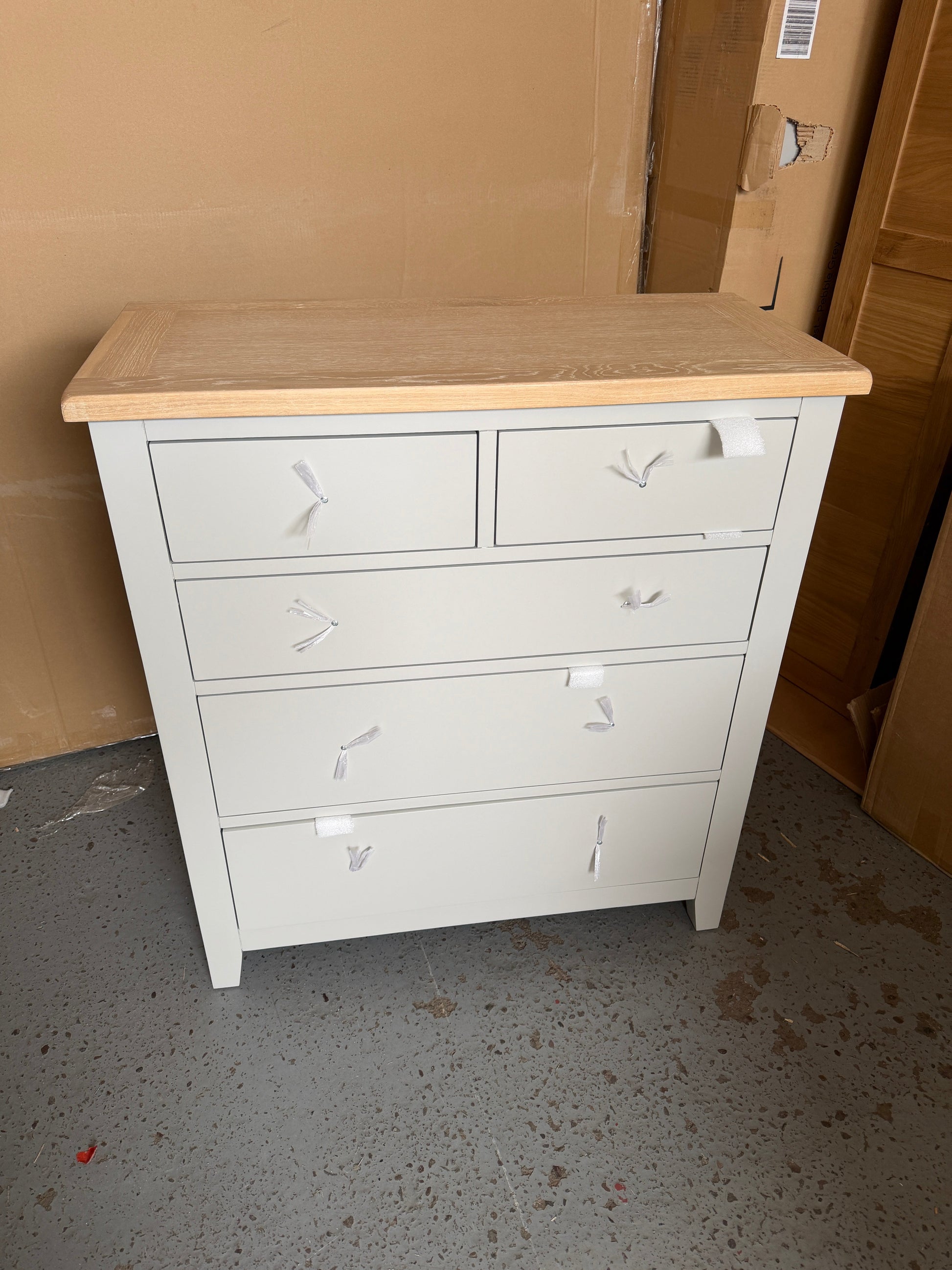 CHESTER DOVE GREY 5 Drawer Chest Quality Furniture Clearance Ltd