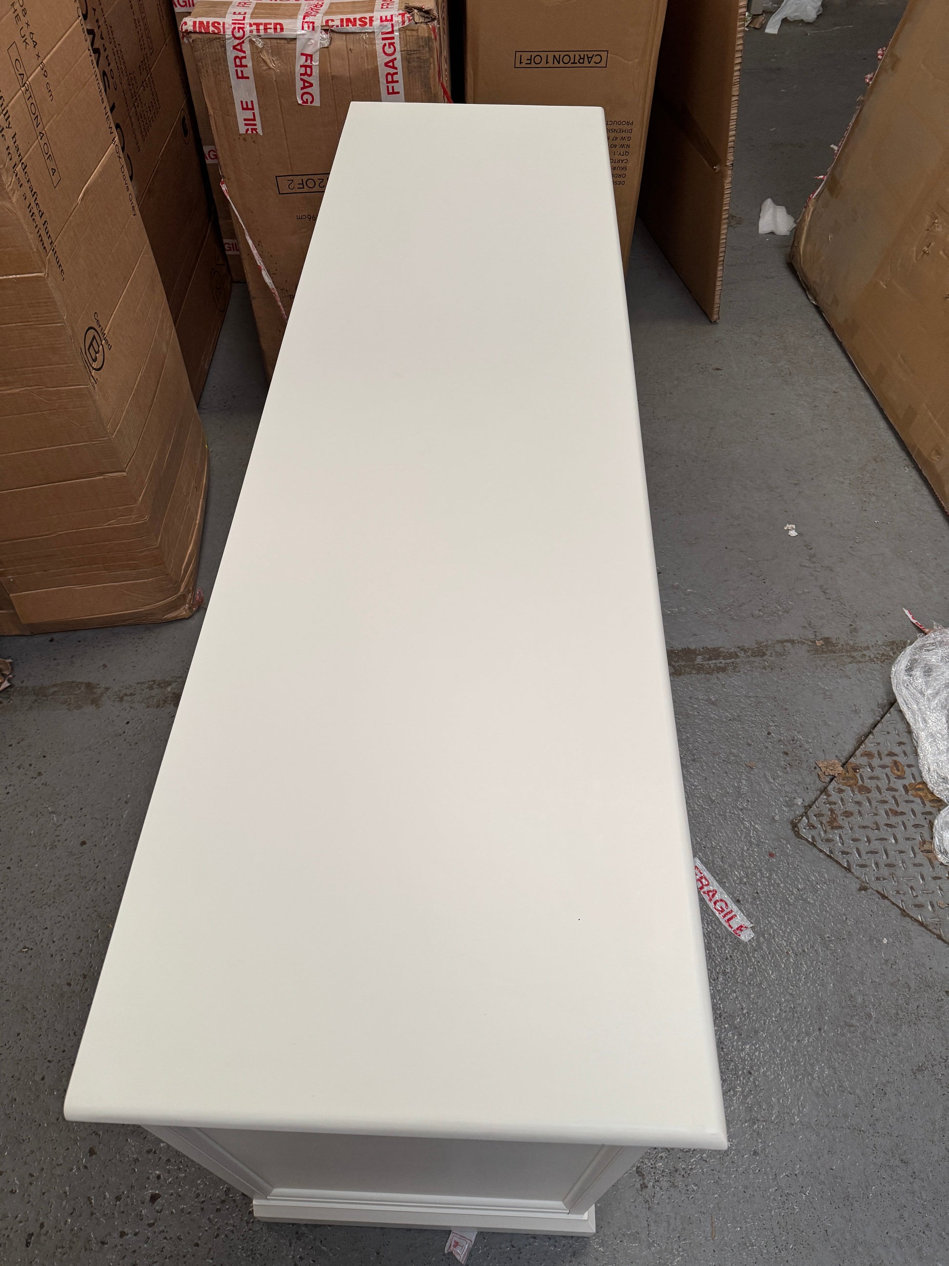 STOW WARM WHITE
Extra Large Sideboard Quality Furniture Clearance Ltd