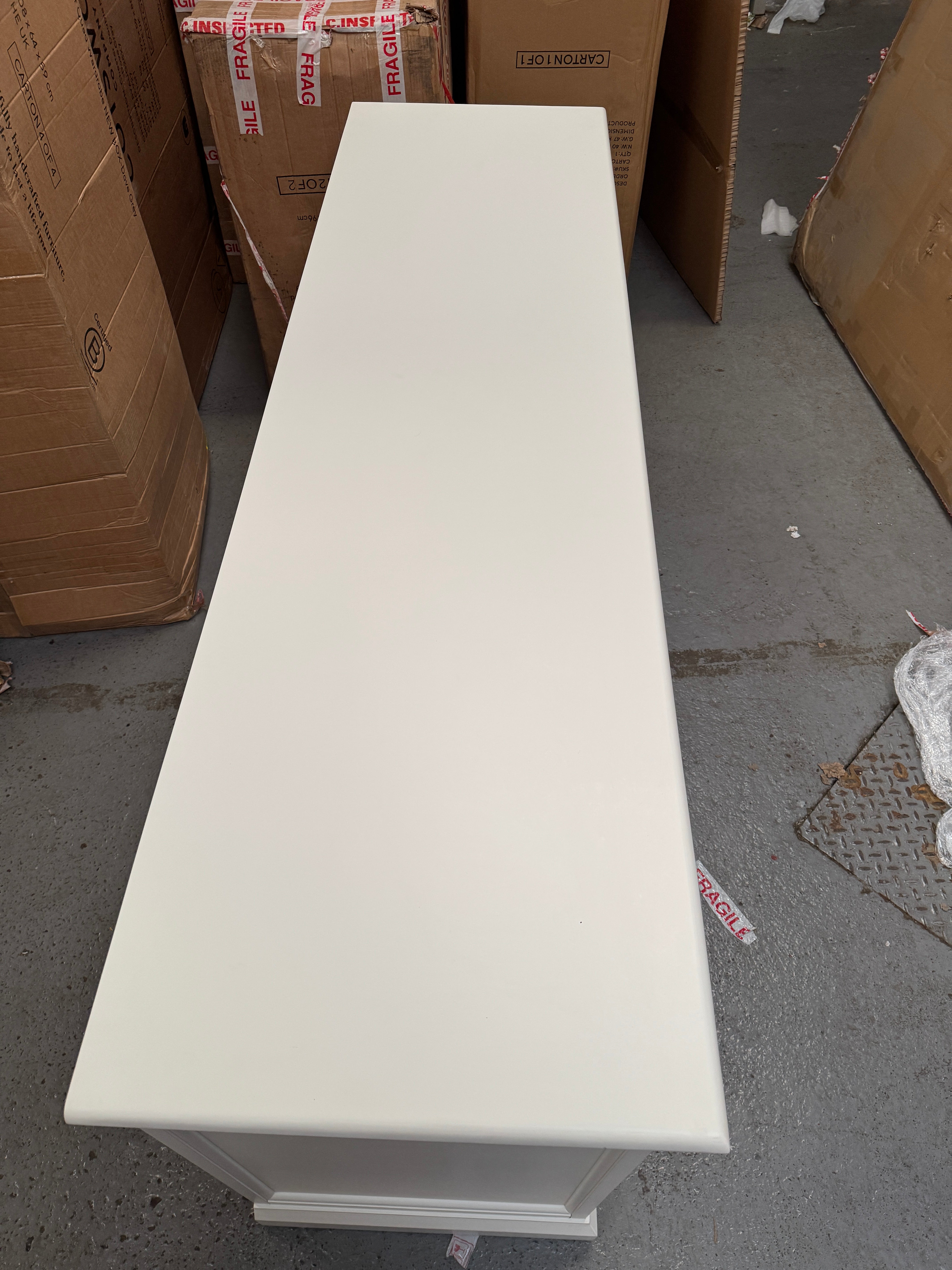 STOW WARM WHITE
Extra Large Sideboard Quality Furniture Clearance Ltd