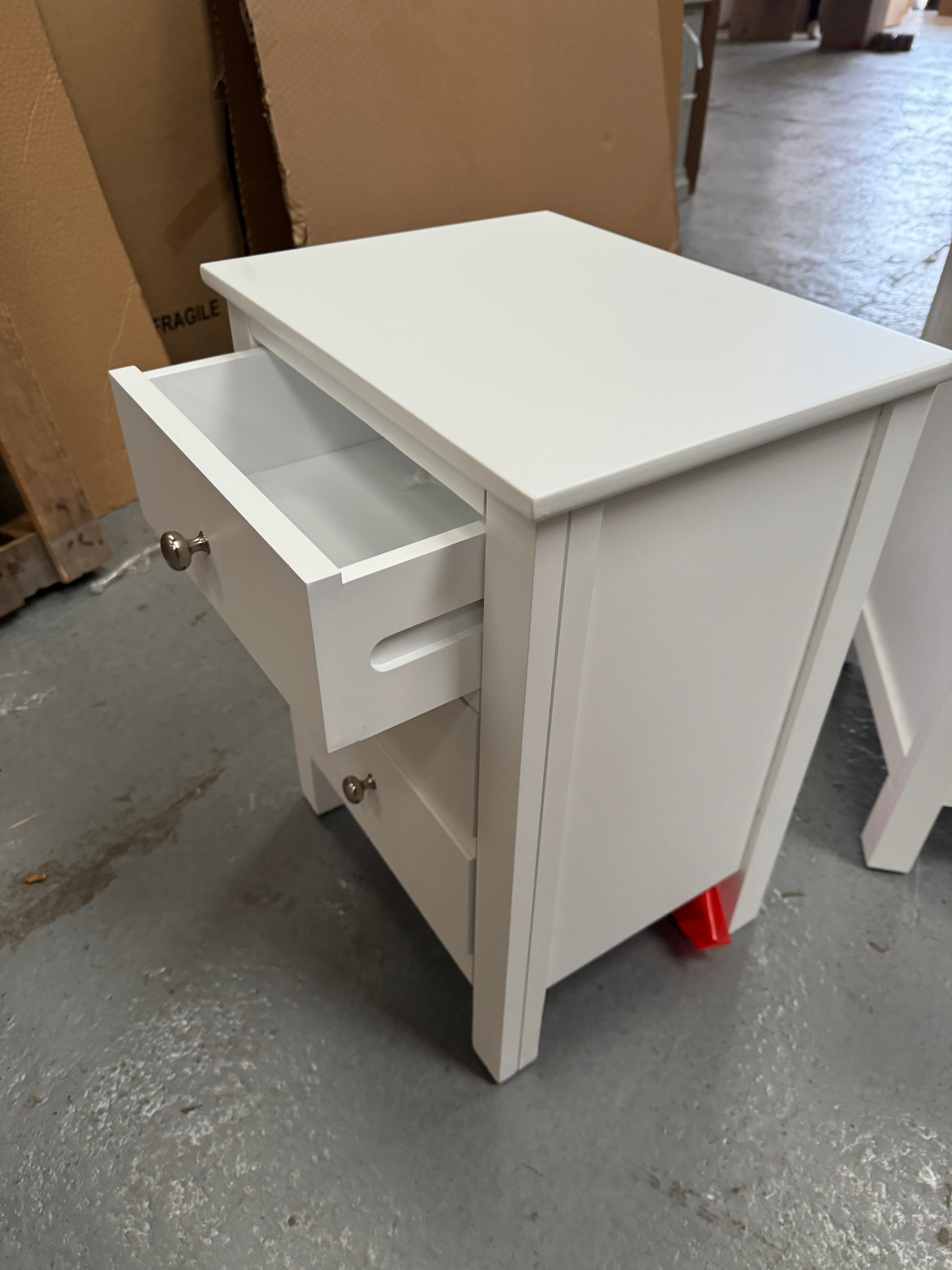 Set of two SIMPLY COTSWOLD PURE WHITE
3 Drawer Bedside Tables Quality Furniture Clearance Ltd