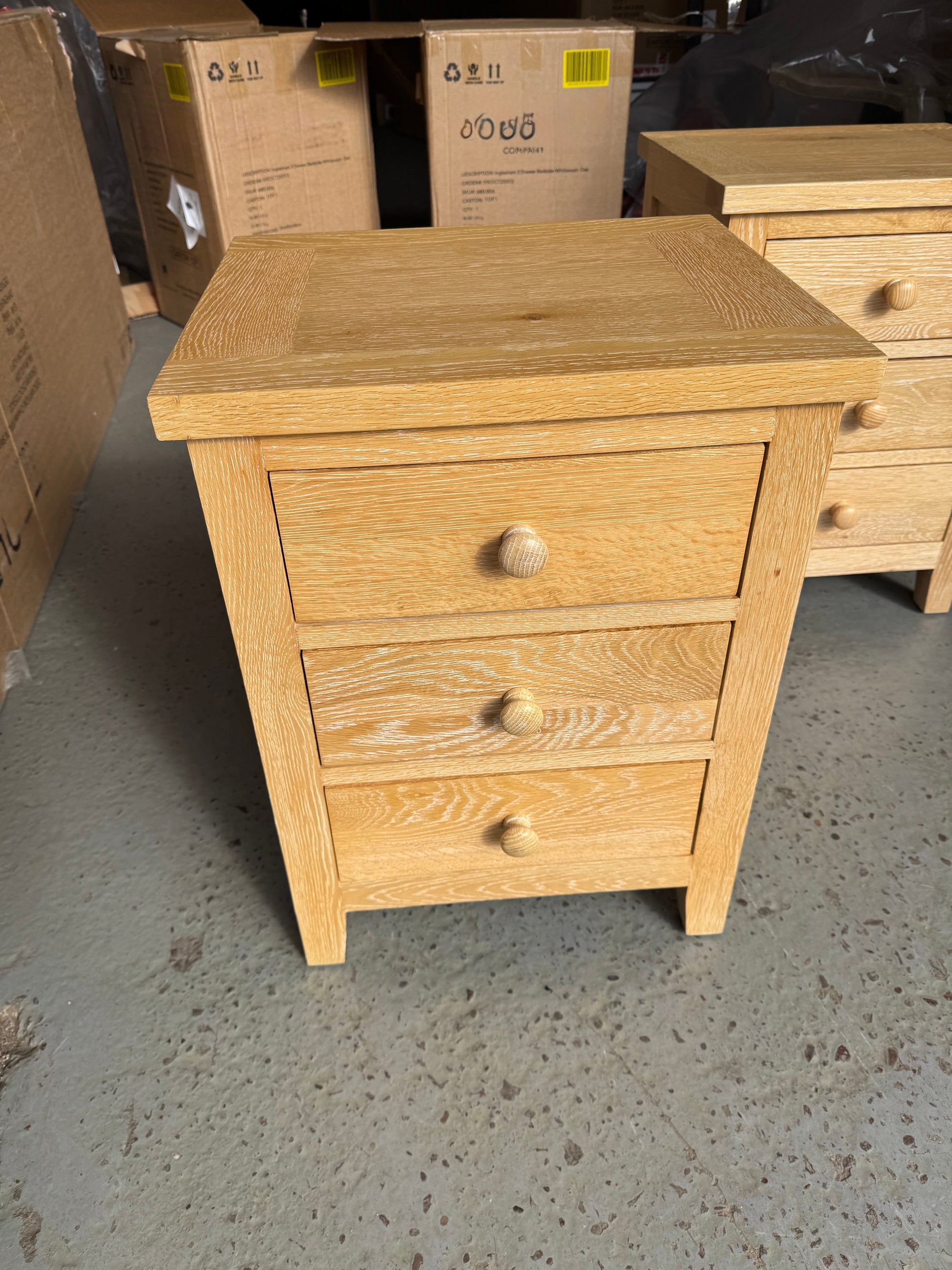 INGLESHAM WHITEWASH OAK
3 Drawer Bedside Table - set of 2 Quality Furniture Clearance Ltd
