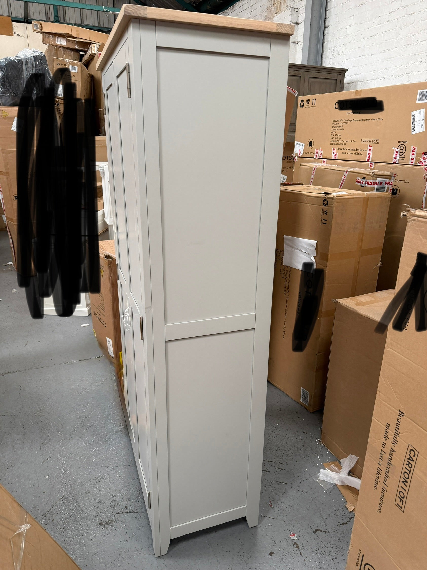 CHESTER DOVE GREY
Utility Cupboard Quality Furniture Clearance Ltd