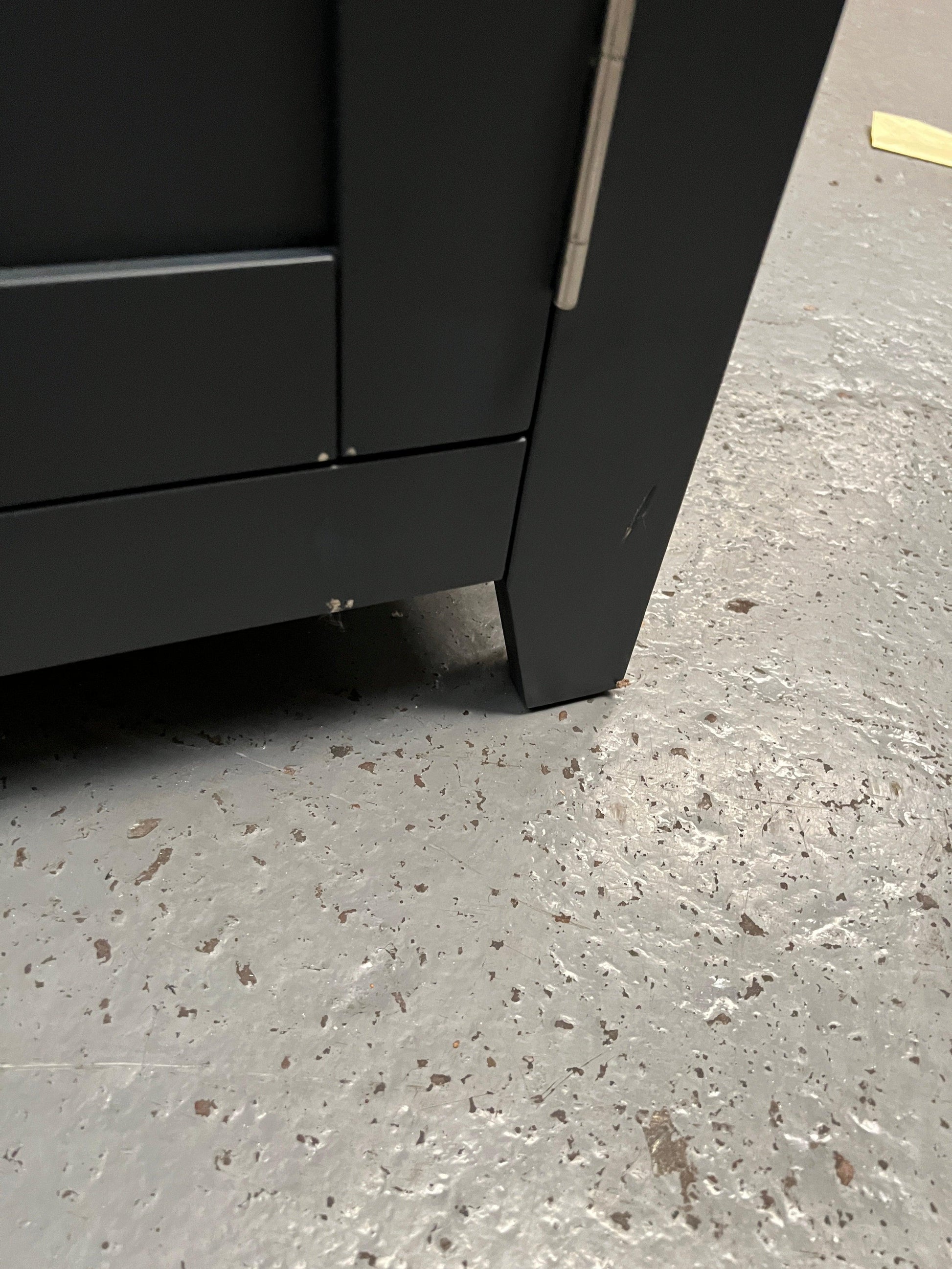 CHESTER CHARCOAL
Dresser Quality Furniture Clearance Ltd
