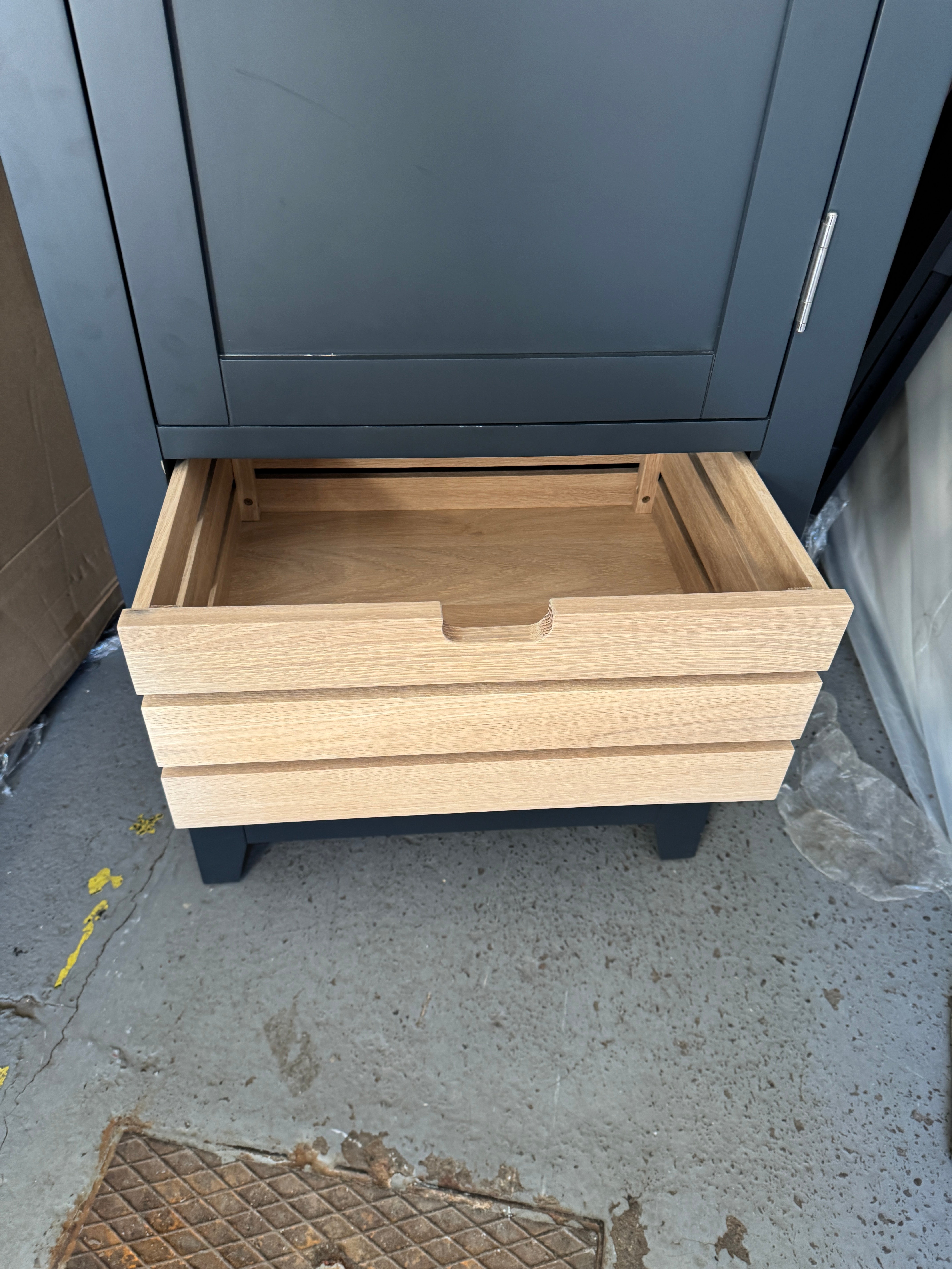 CHESTER CHARCOAL 
Narrow Larder Quality Furniture Clearance Ltd