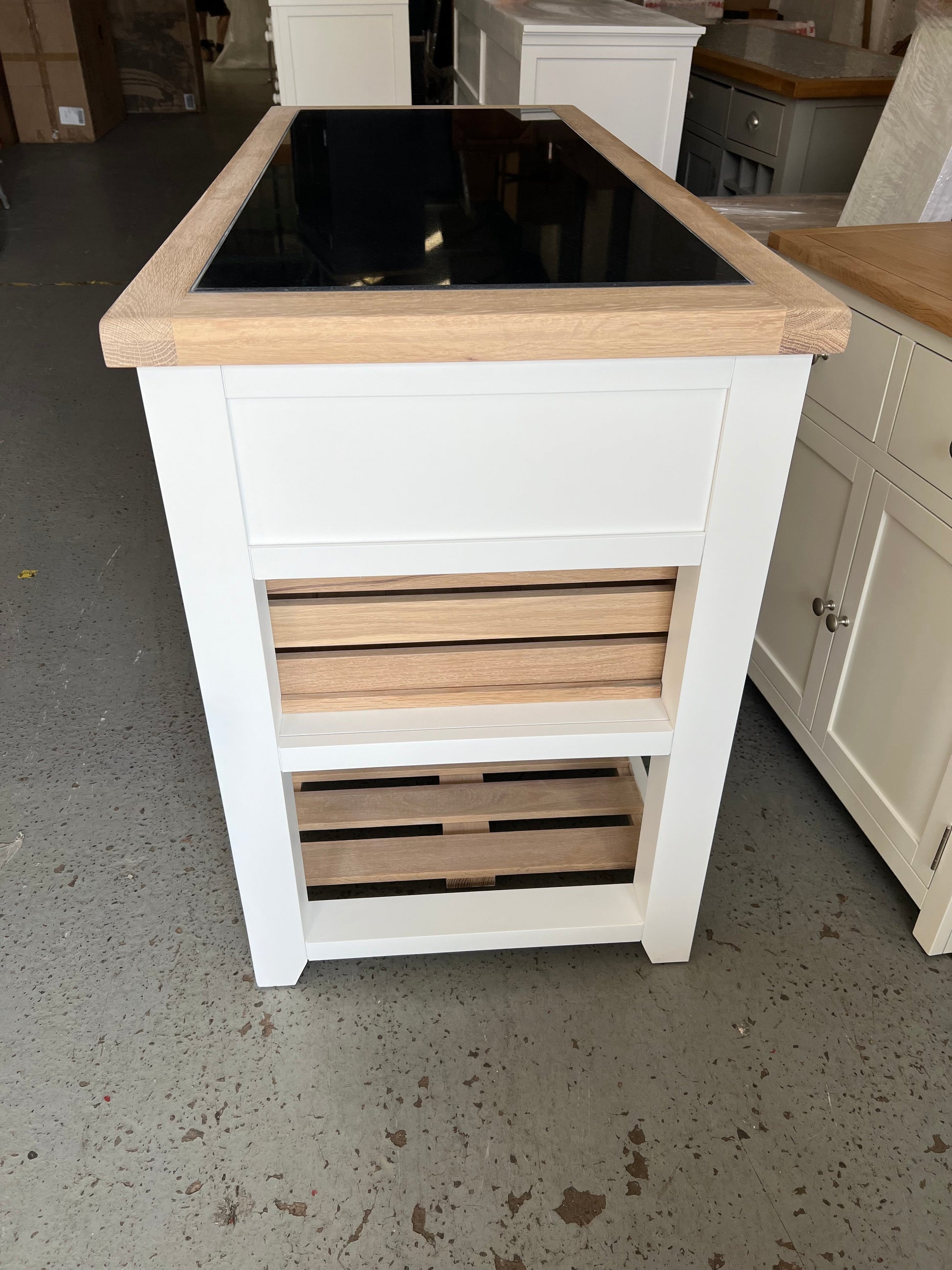 CHESTER PURE WHITE Kitchen Island furniture delivered