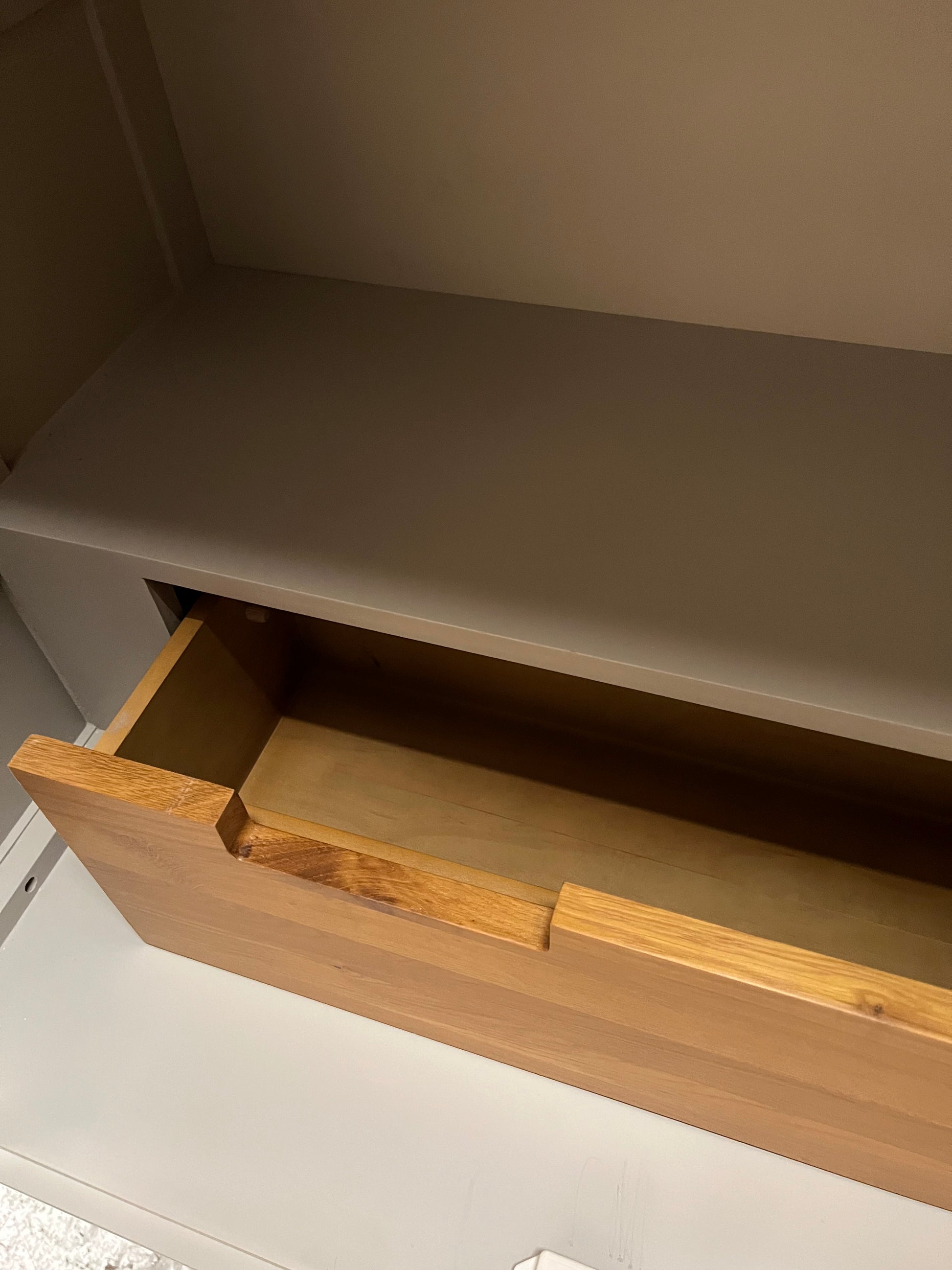 Hampshire ‘Country Life’ Triple Larder - Grey Quality Furniture Clearance Ltd