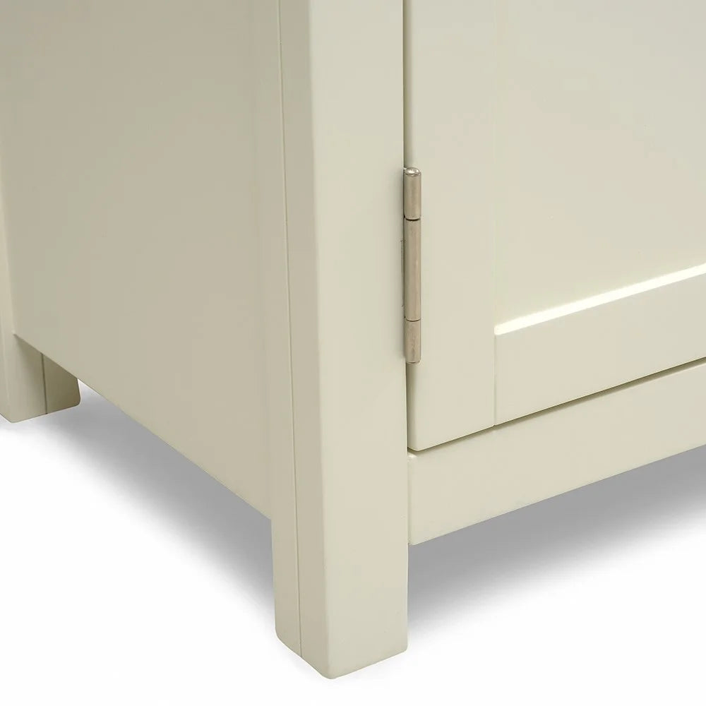 SIMPLY COTSWOLD CLASSIC CREAM
3 Door Sideboard Quality Furniture Clearance Ltd