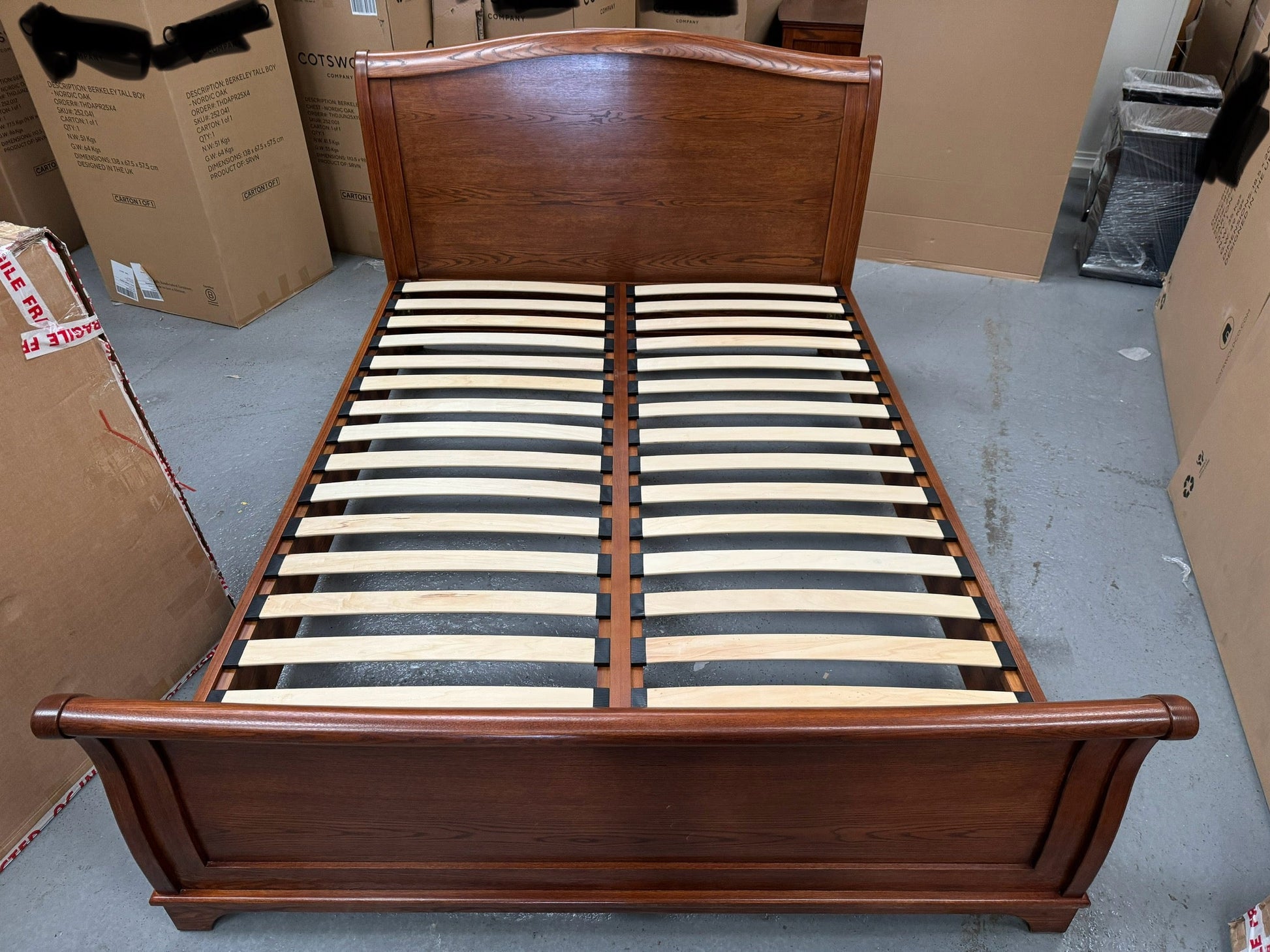 Winchcombe Dark Oak NEW 5ft Kingsize Sleigh Bed Quality Furniture Clearance Ltd