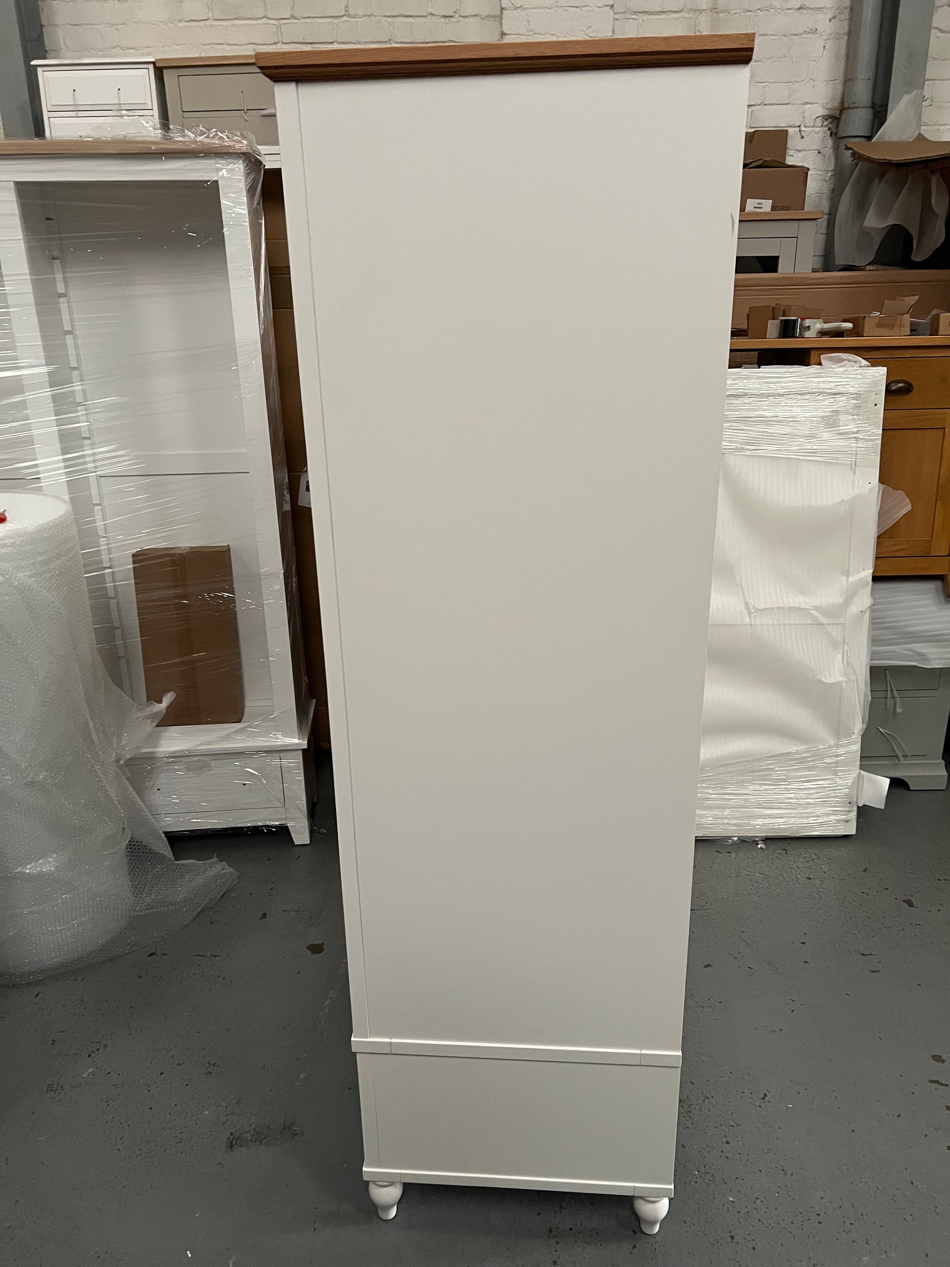 ELKSTONE PAINTED PARCHMENT
Double Wardrobe Quality Furniture Clearance Ltd