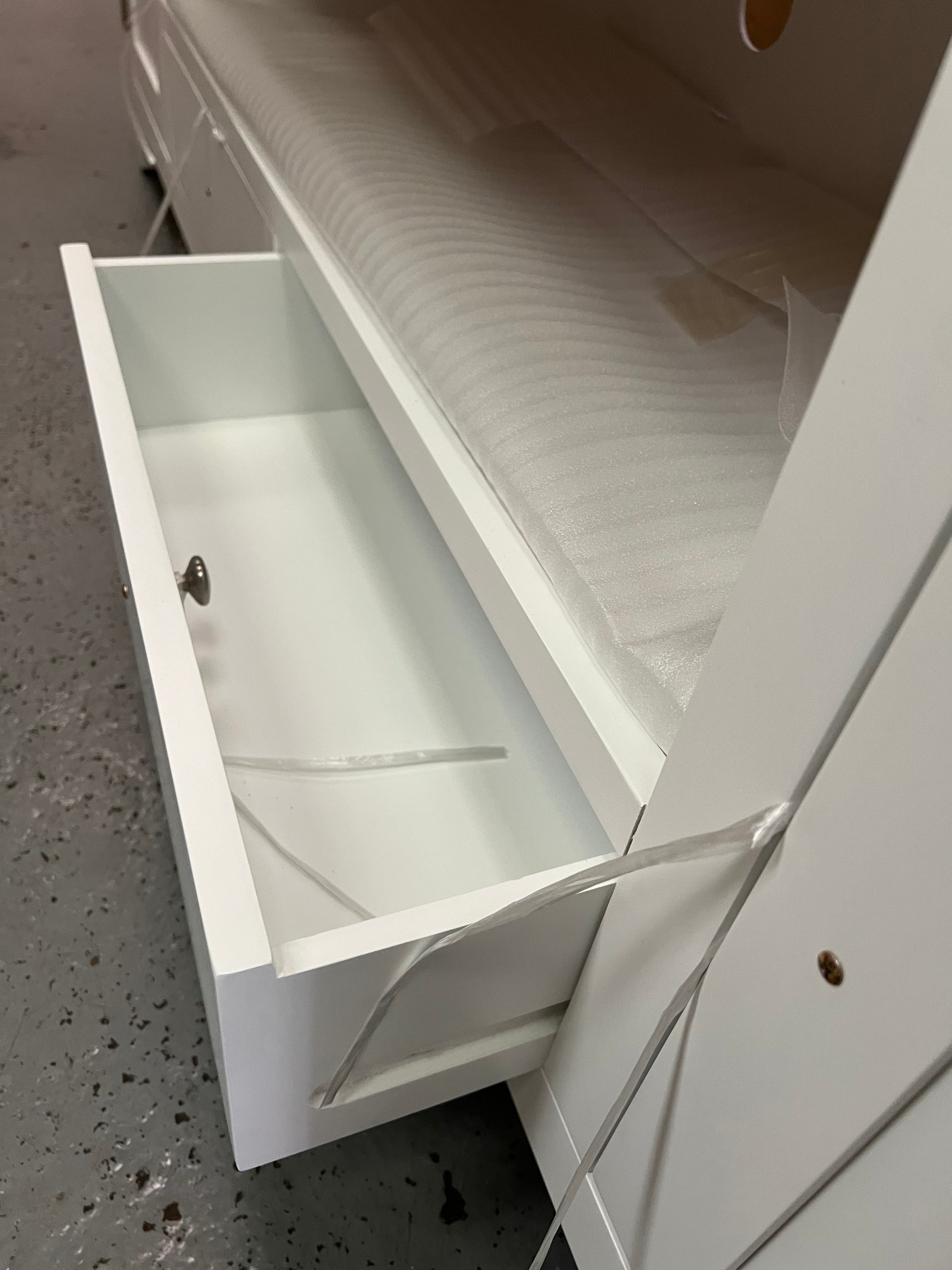 CHESTER PURE WHITE
TV and Media Storage Unit Quality Furniture Clearance Ltd