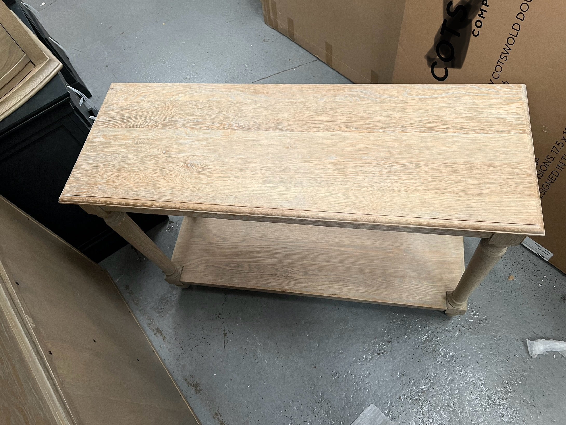 CAMILLE LIMEWASH OAK
Console Table Quality Furniture Clearance Ltd