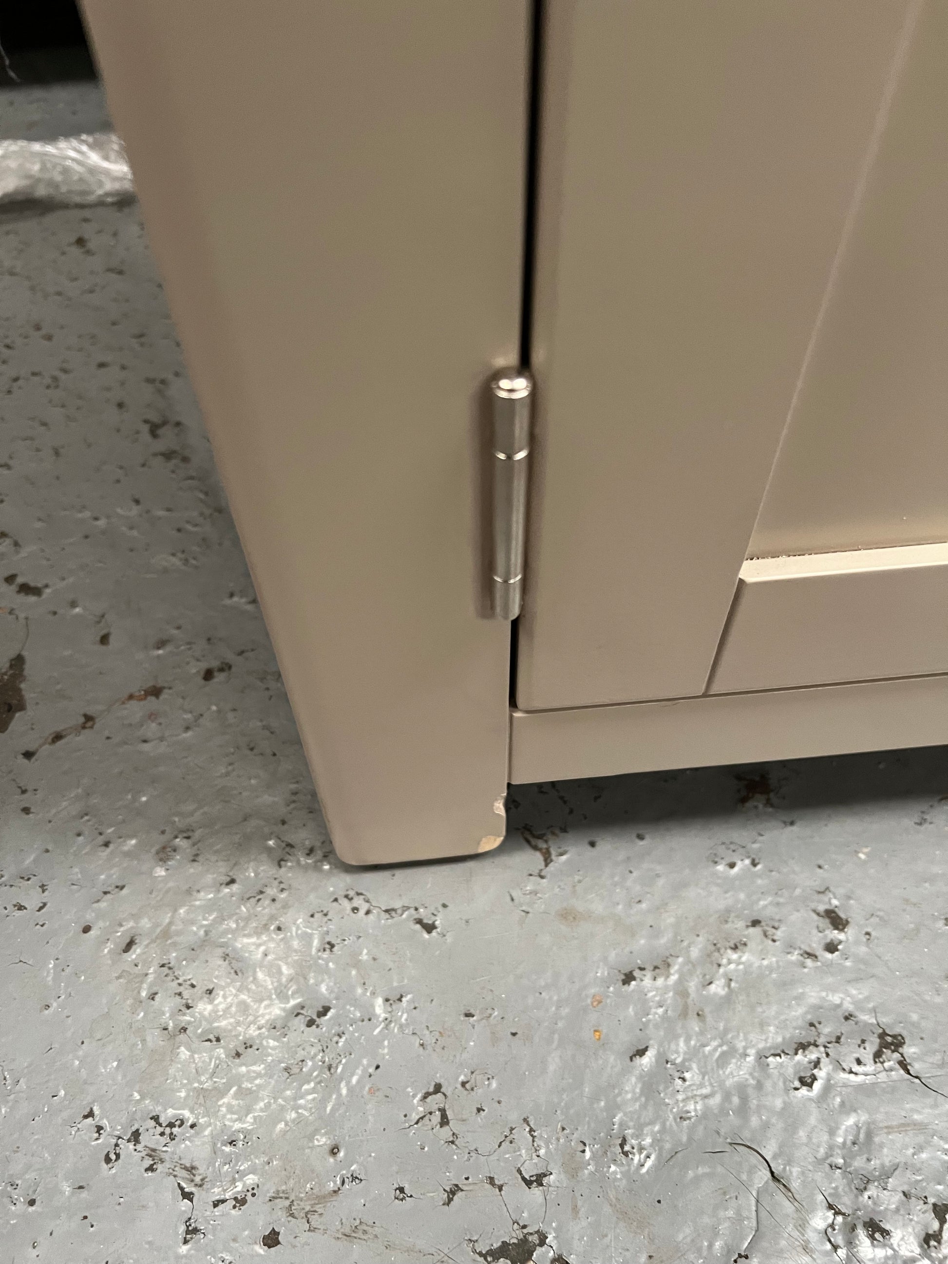 LUNDY STONE
Sideboard with Wine Rack Quality Furniture Clearance Ltd