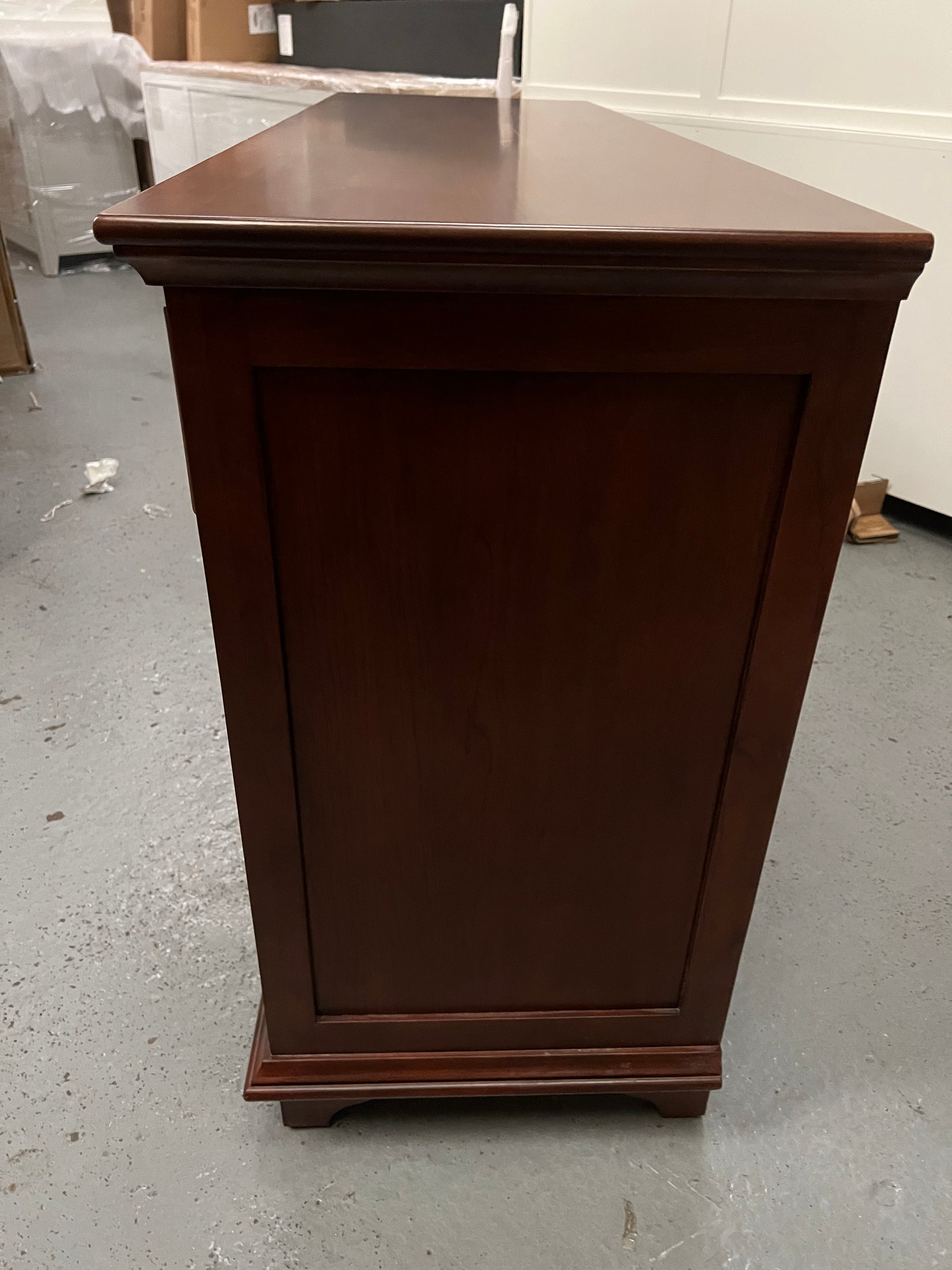 KINGHAM CHERRY
3 Door Sideboard Quality Furniture Clearance Ltd