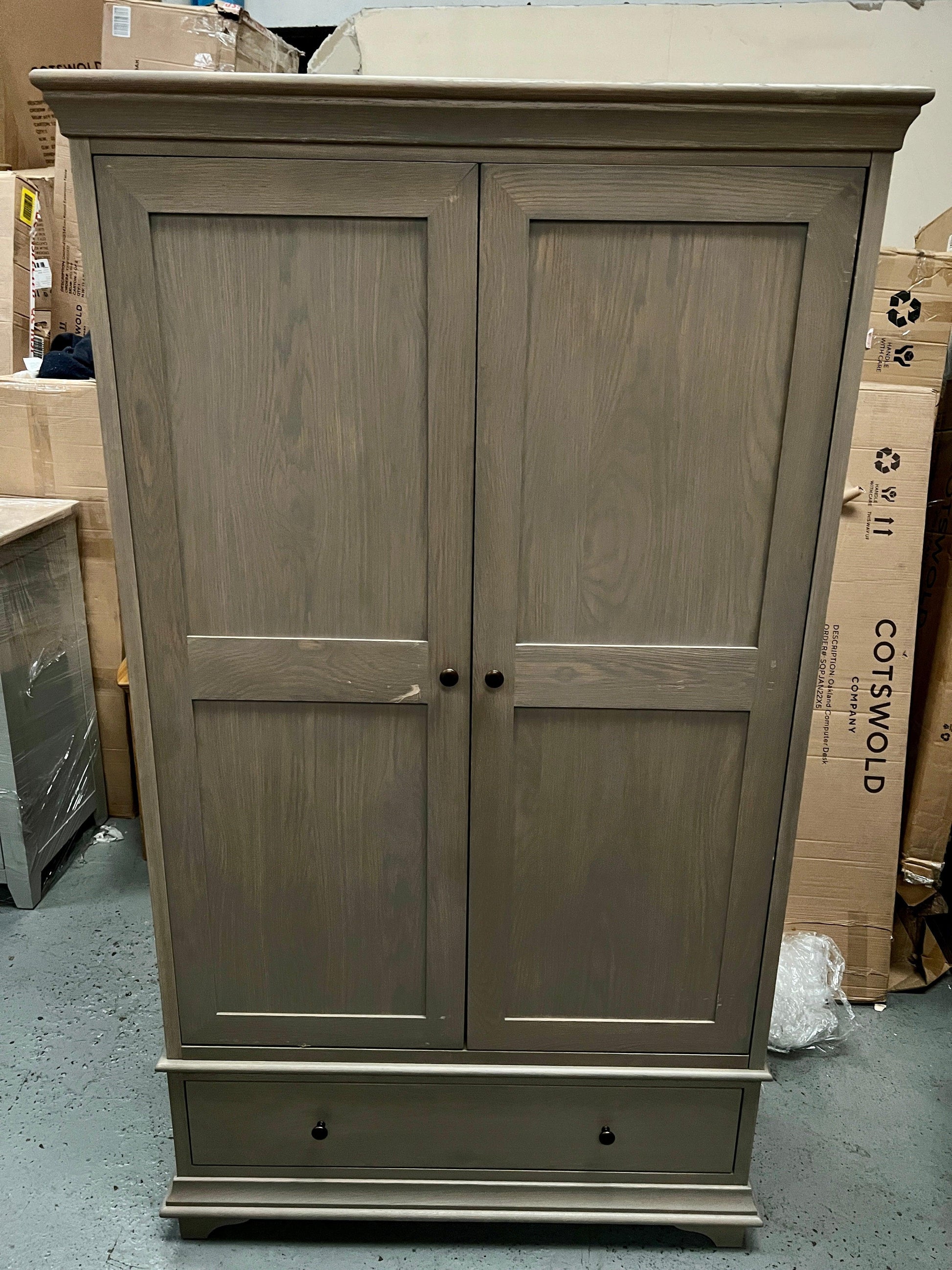 WINCHCOMBE SMOKED OAK Double Wardrobe Quality Furniture Clearance Ltd