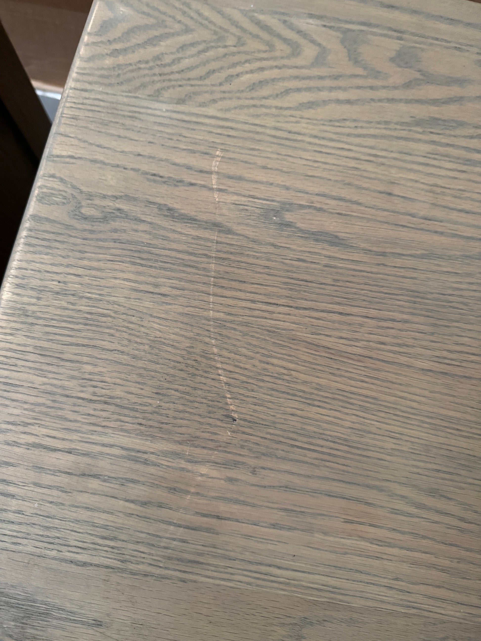 Set of 2 WINCHCOMBE SMOKED OAK
Winchcome Smoked Oak Wide 3 Drawer Bedside Quality Furniture Clearance Ltd