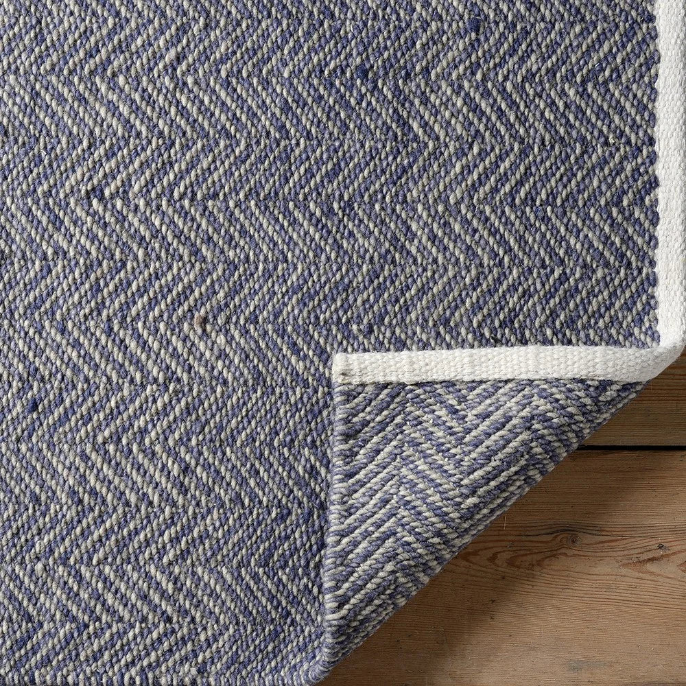 HOME ACCESSORIES
Milton Herringbone Rug Navy 160x230cm Quality Furniture Clearance Ltd