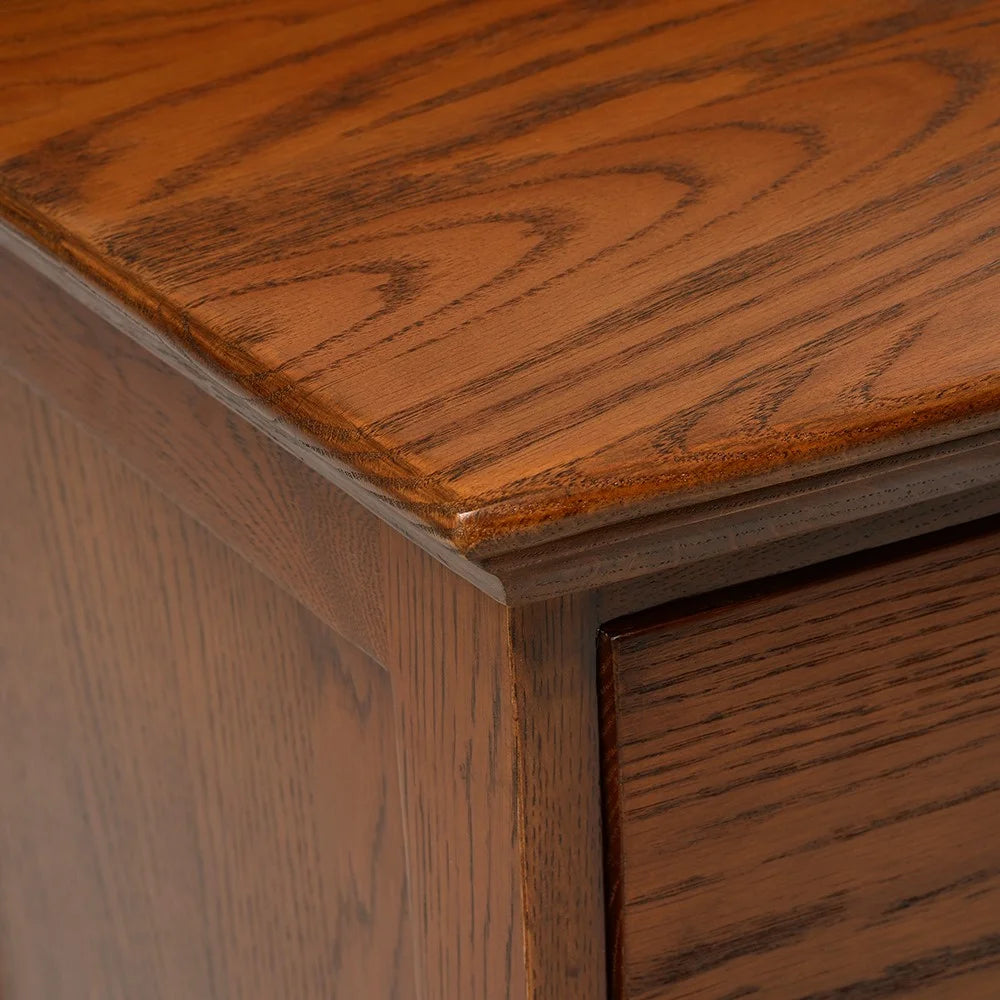 WINCHCOMBE DARK OAK
Low and Wide 6 Drawer Chest Quality Furniture Clearance Ltd